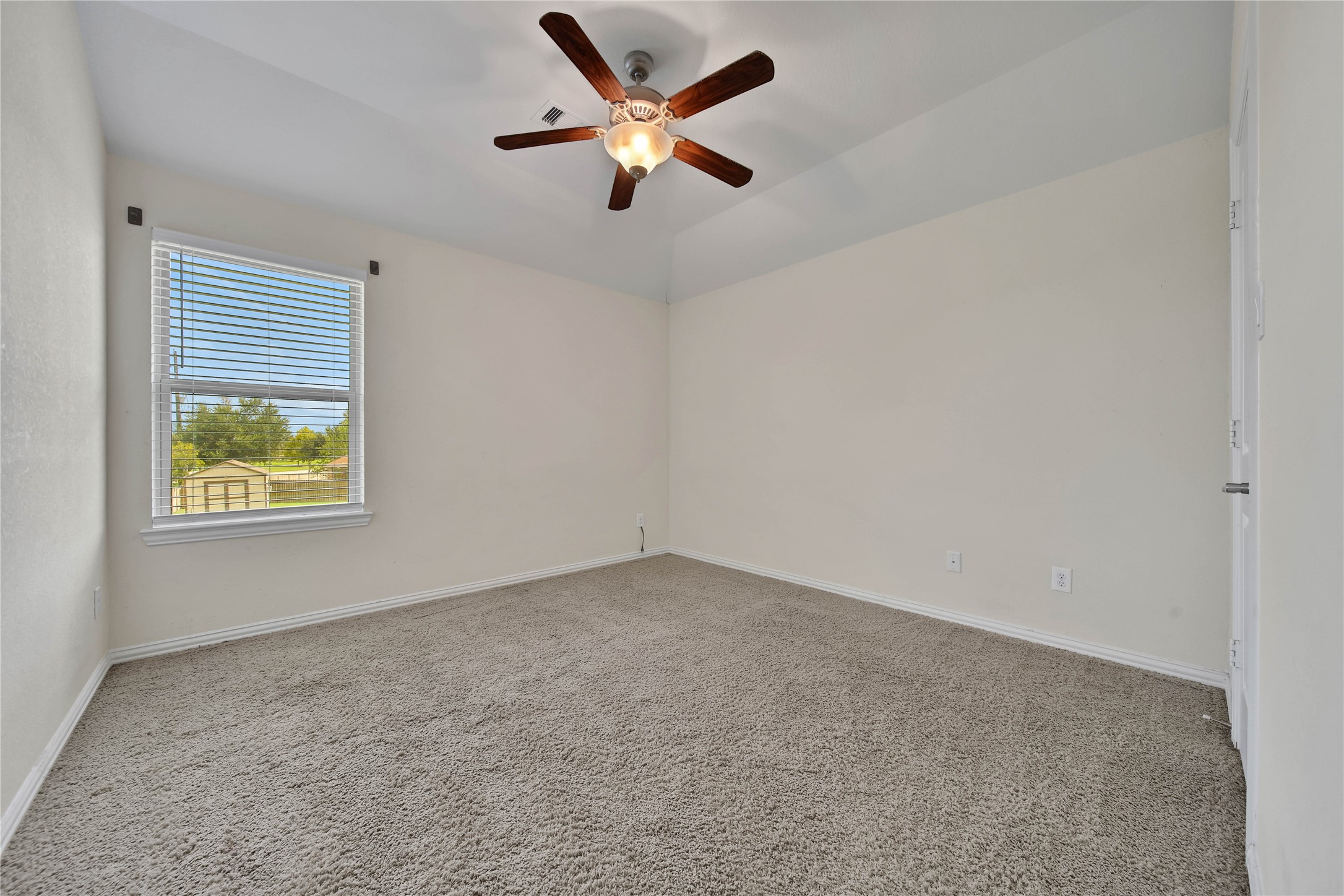 5201 Kendall Glen Court Property Photo 39