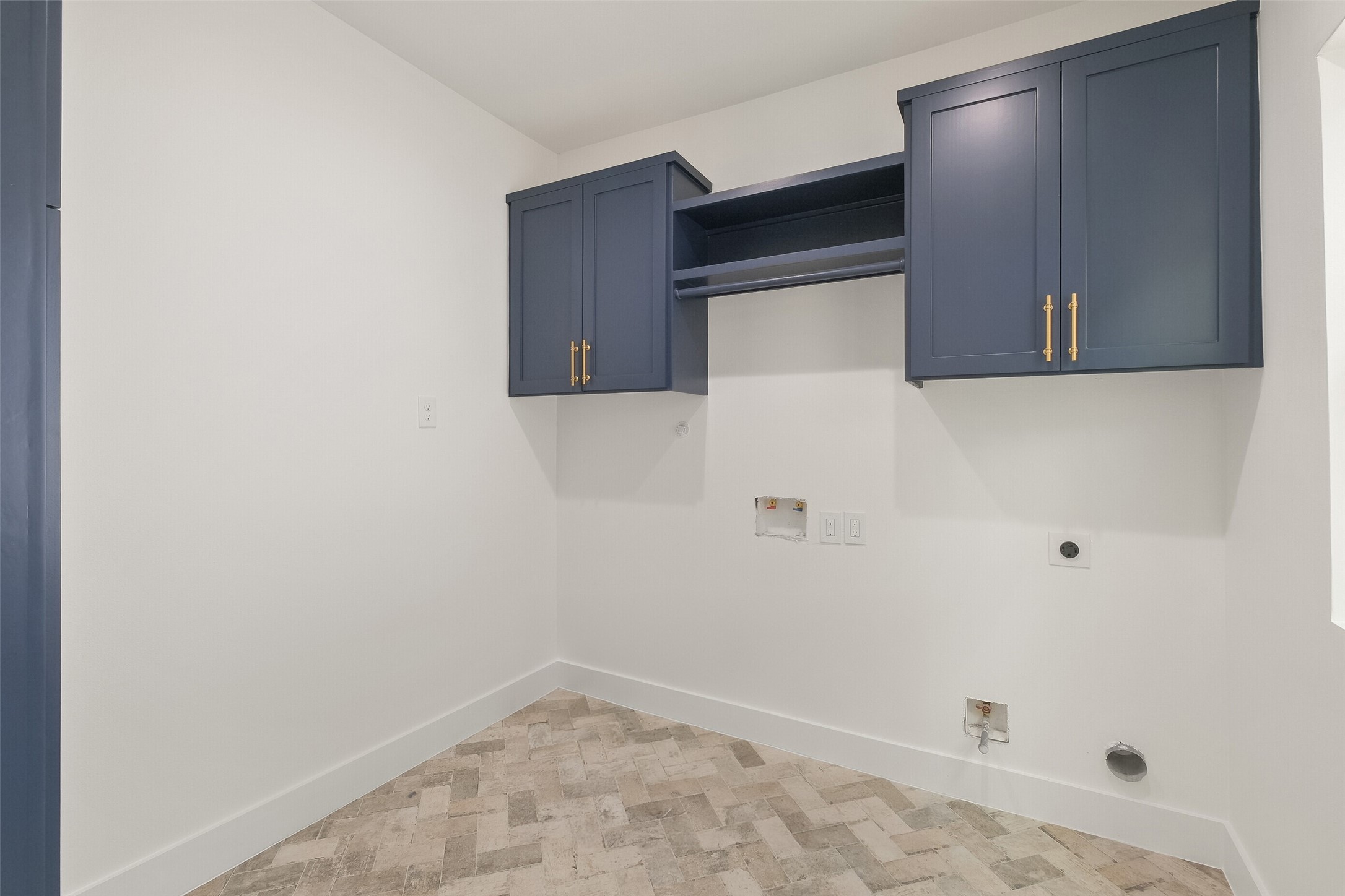 3327 Freshmeadows Drive Property Photo 17
