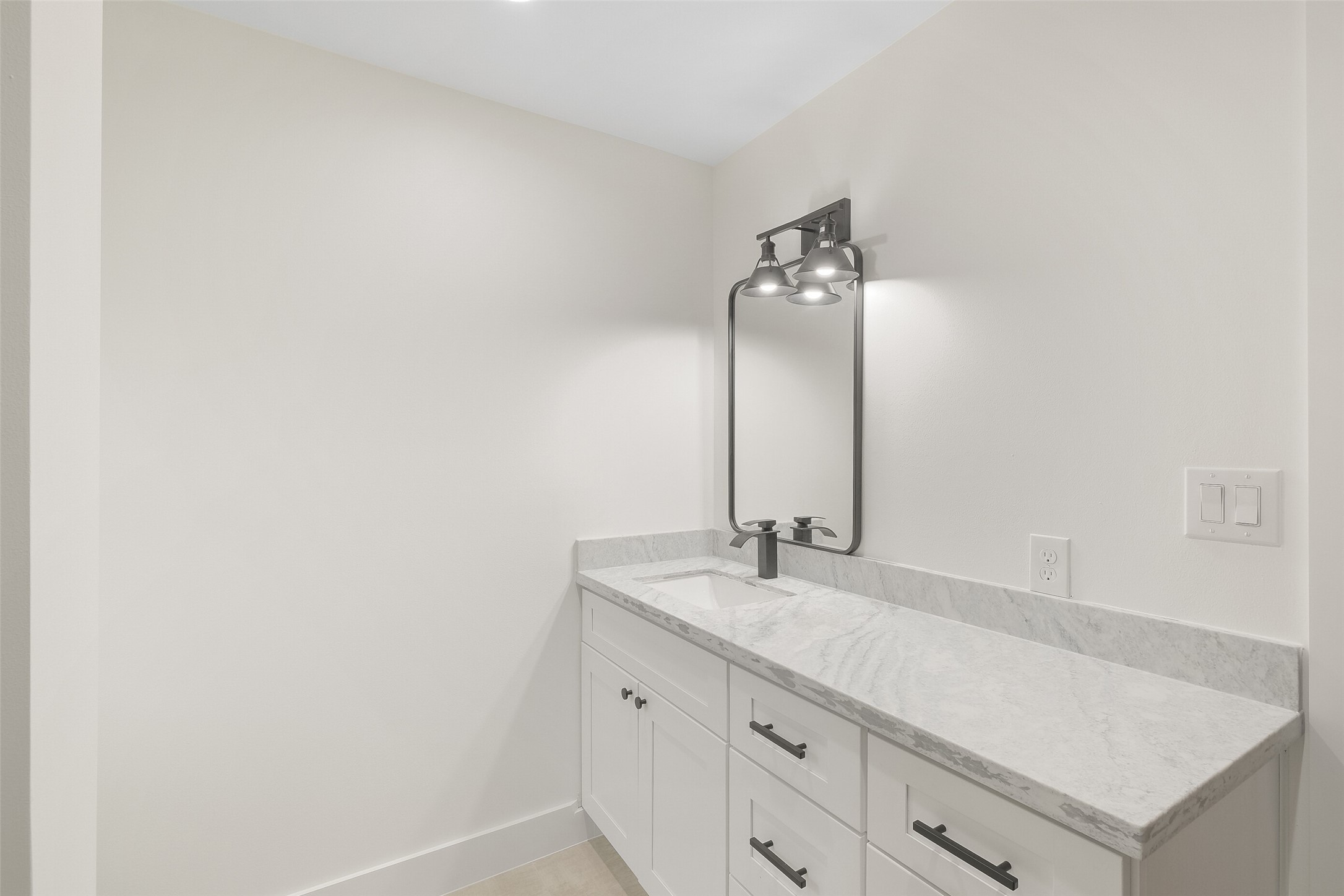 3327 Freshmeadows Drive Property Photo 29