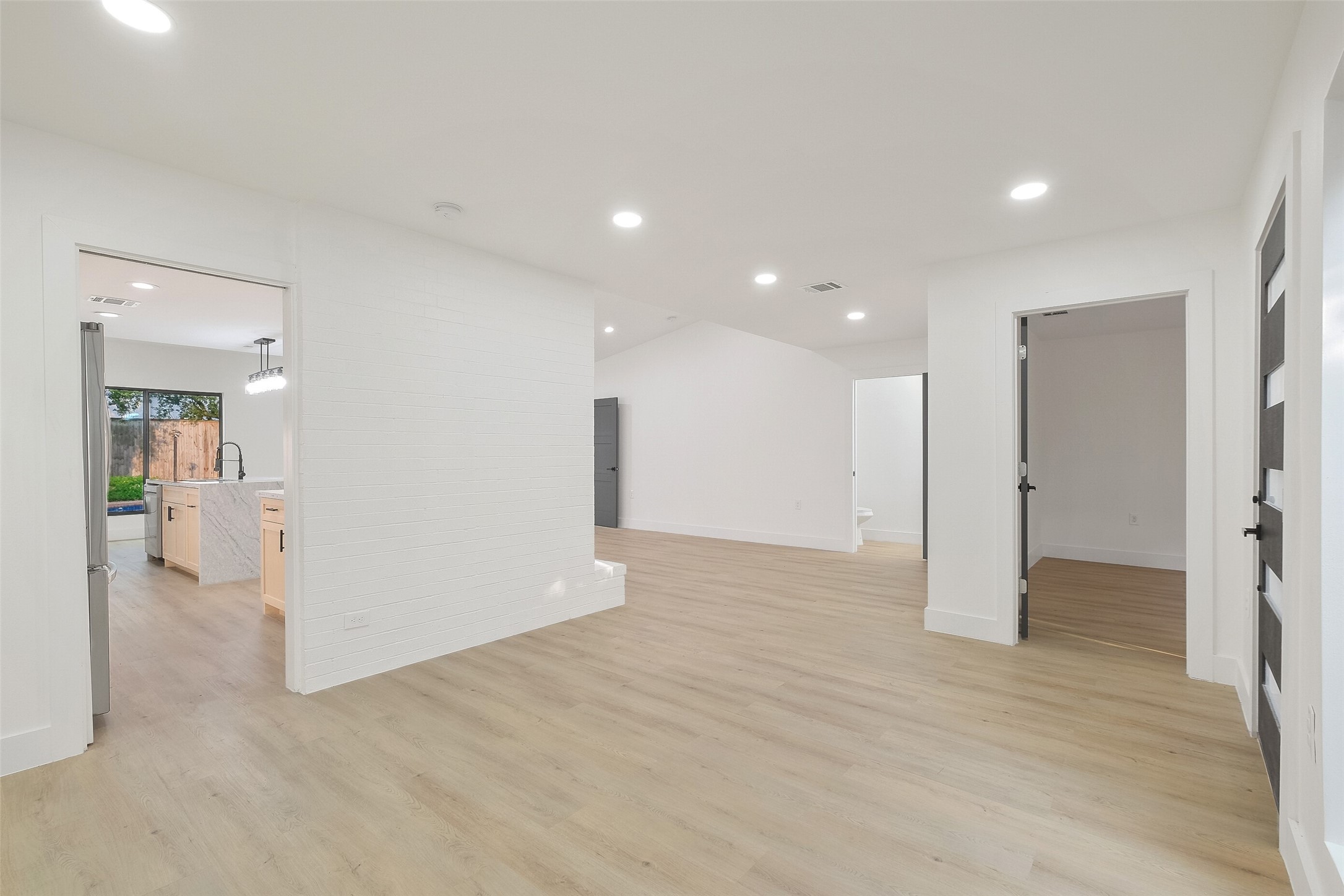3327 Freshmeadows Drive Property Photo 30