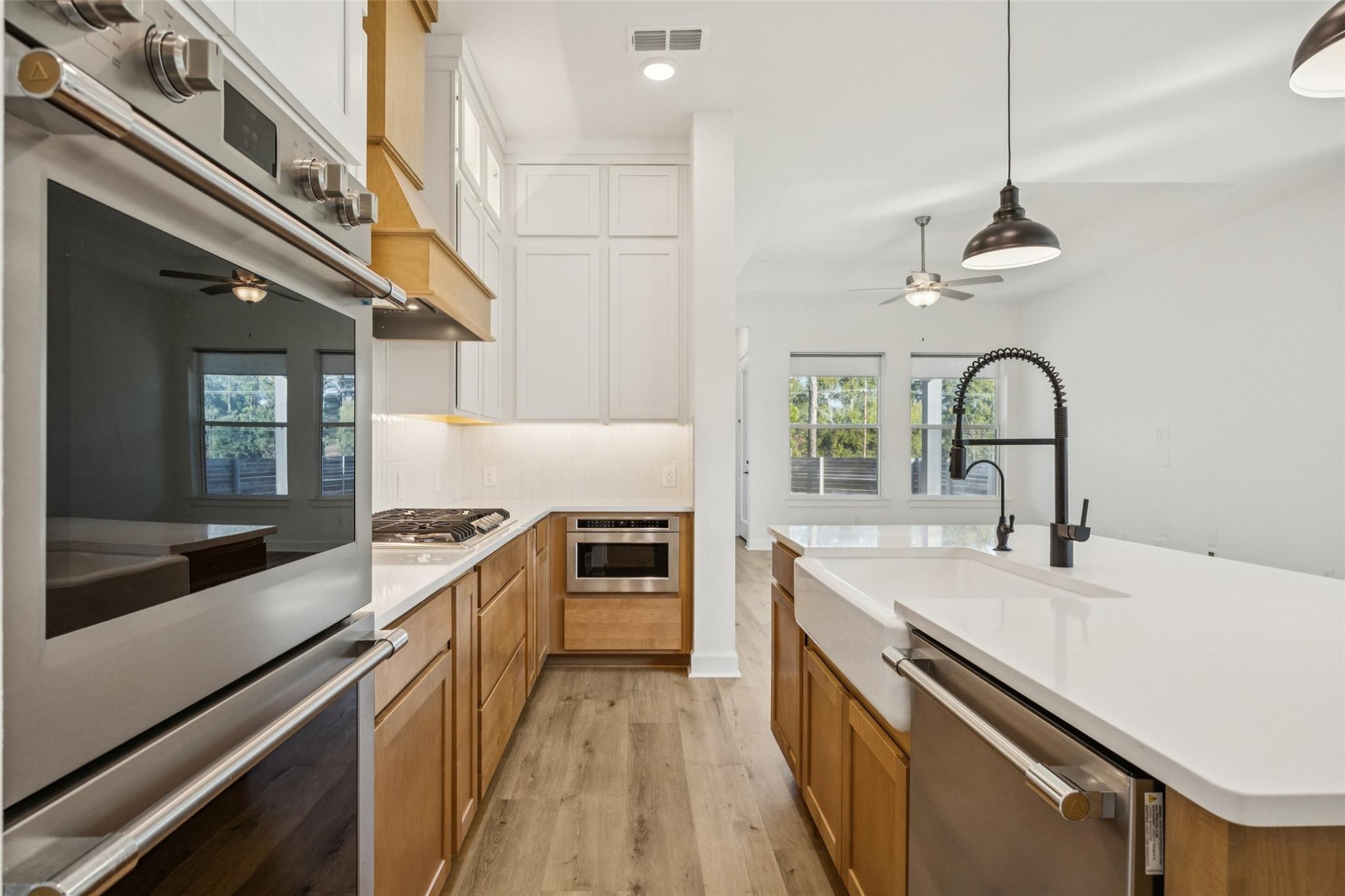 15611 Red Panda Road Property Photo 7