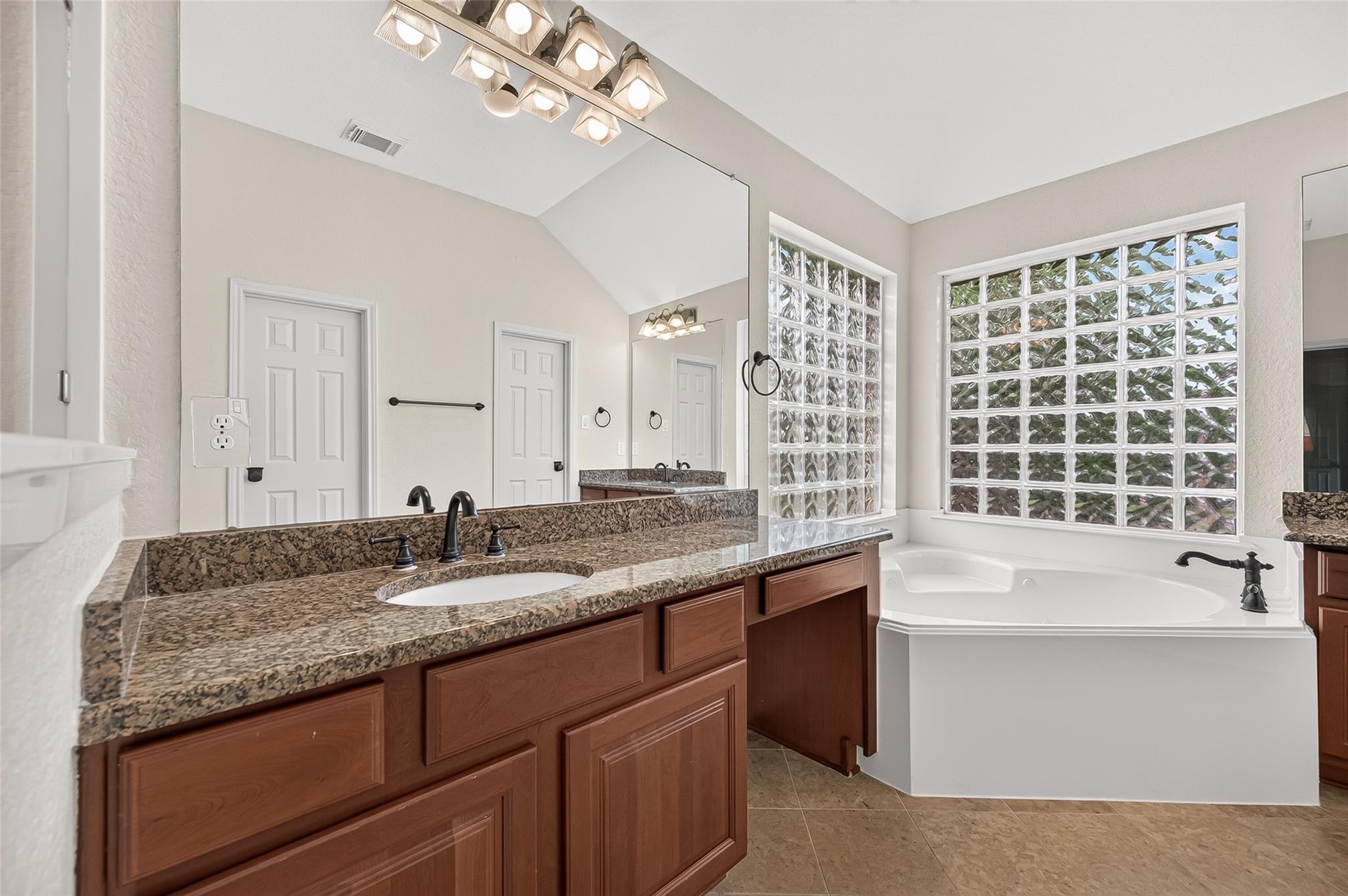 5242 Fountainbrook Lane, Sugar Land Tx 77479 Property Photo 39