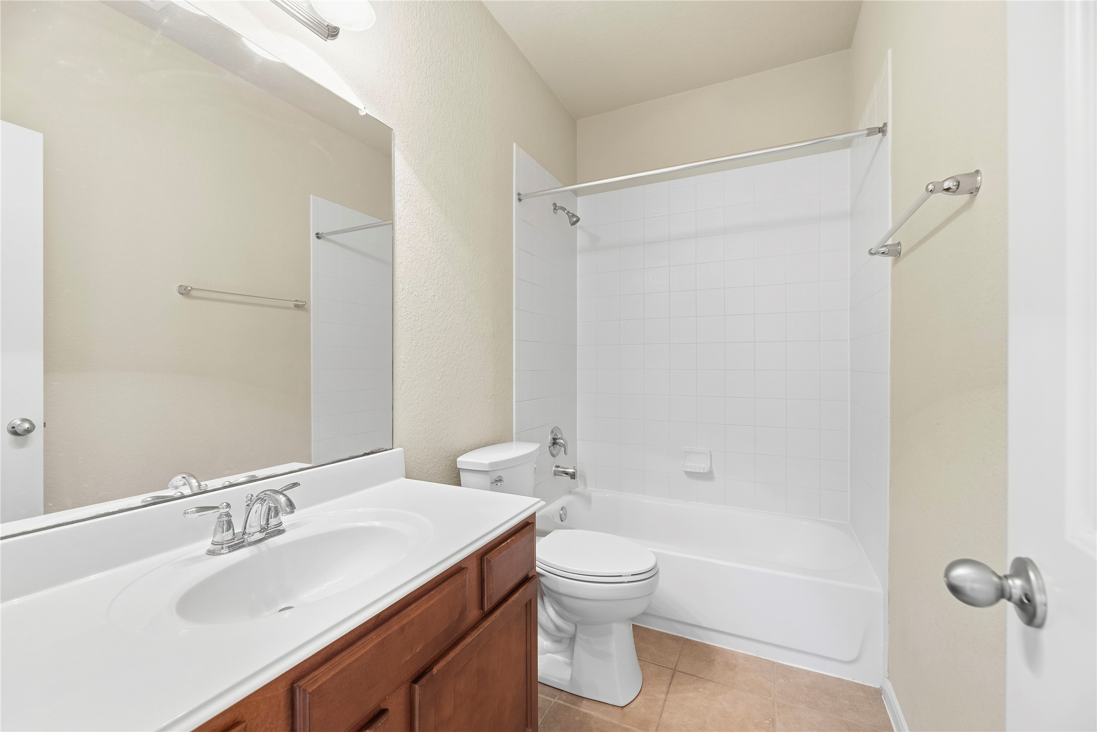 18803 Cove Mill Lane Property Photo 17
