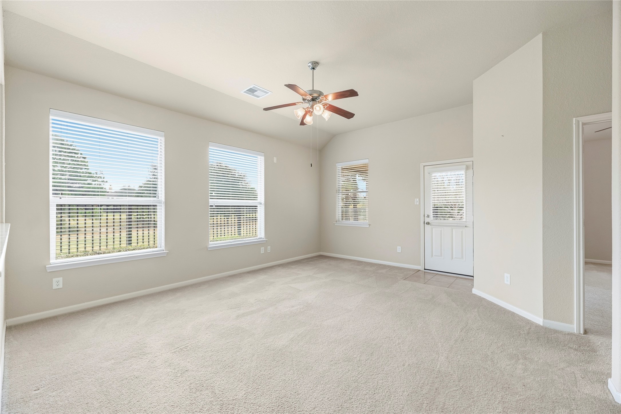 18803 Cove Mill Lane Property Photo 29