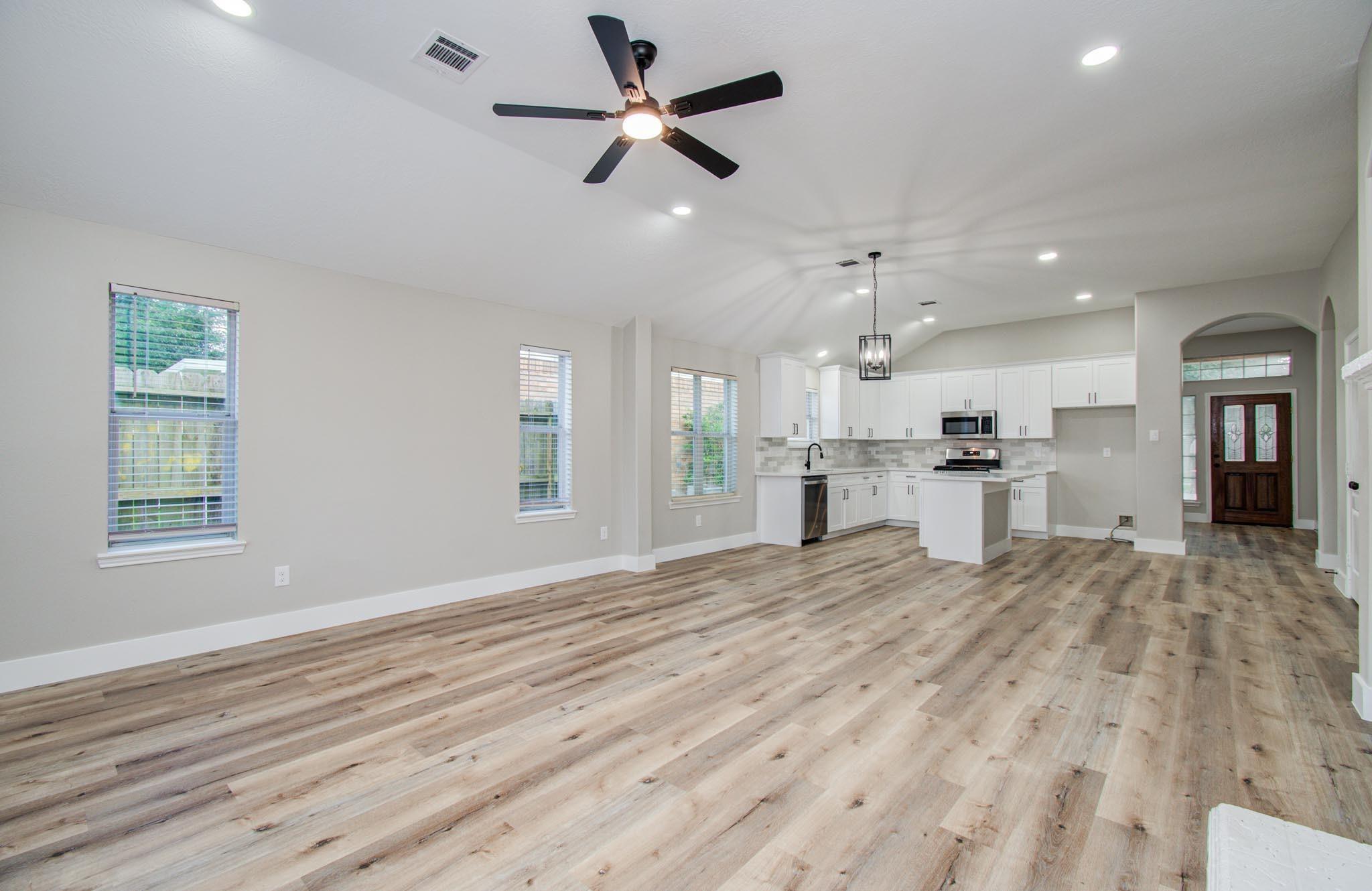 4506 Knights Court, Baytown Tx 77521 Property Photo 16