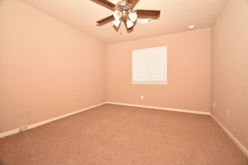 7027 Crockett Ridge Drive Property Photo 15