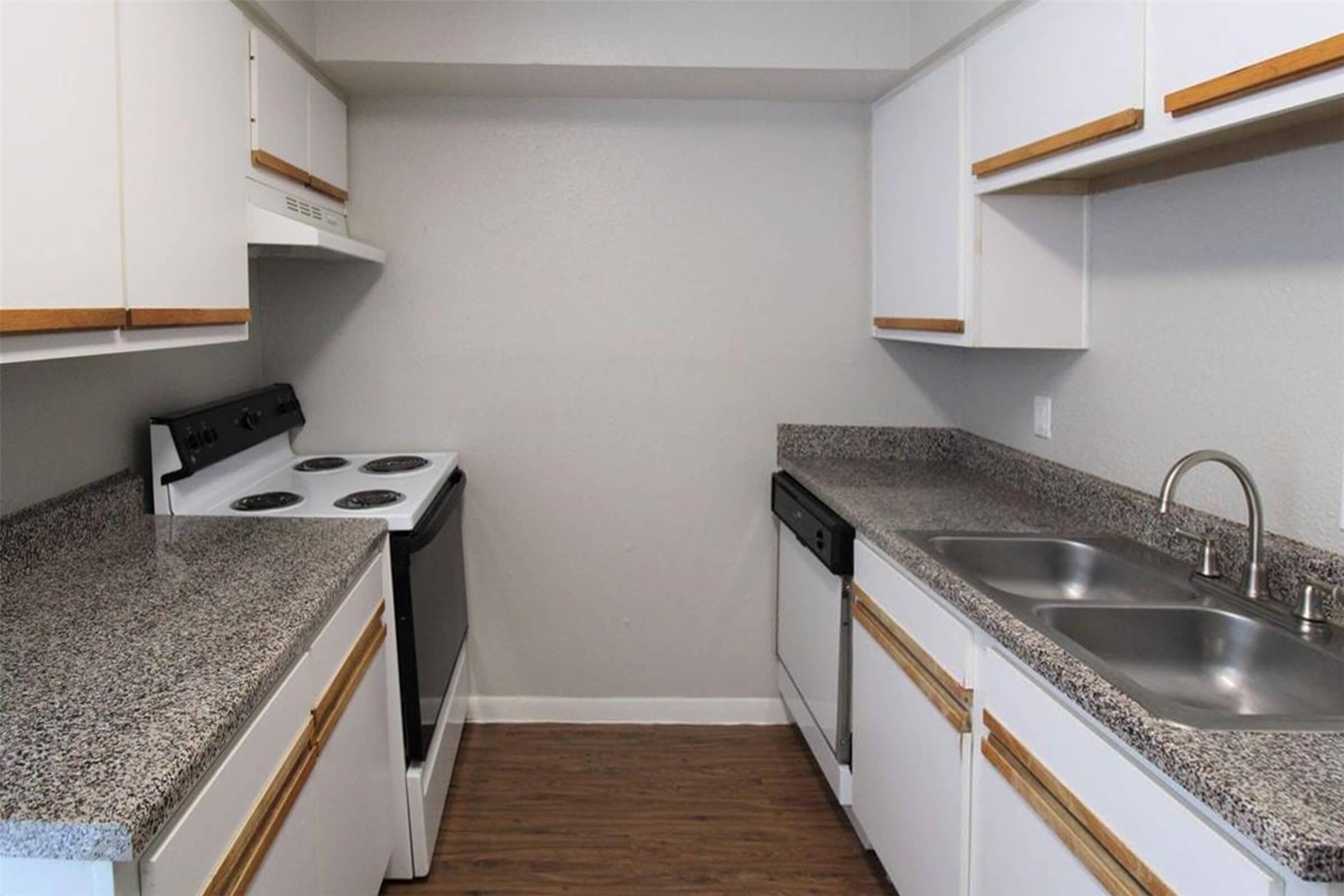 6030 Winsome Lane 118 Property Photo 4