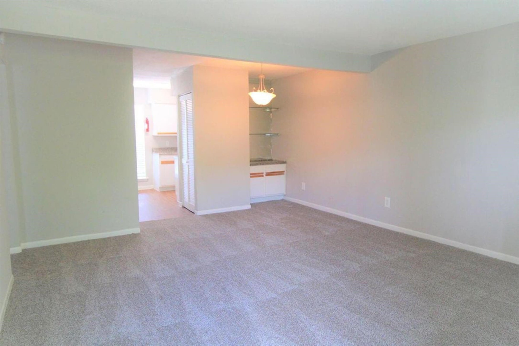 6030 Winsome Lane 118 Property Photo 6
