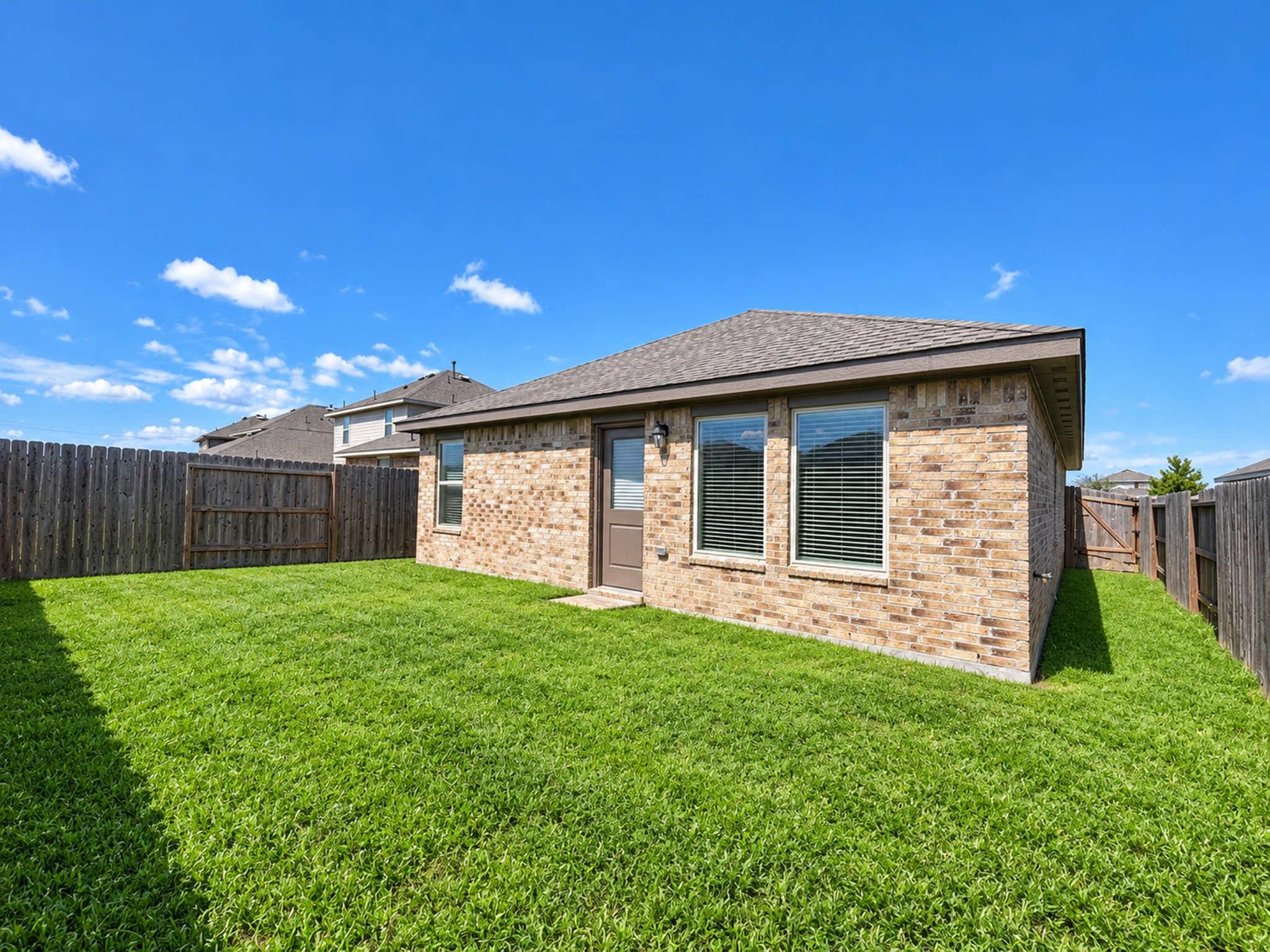 3107 Savannah Rose Drive Property Photo 14