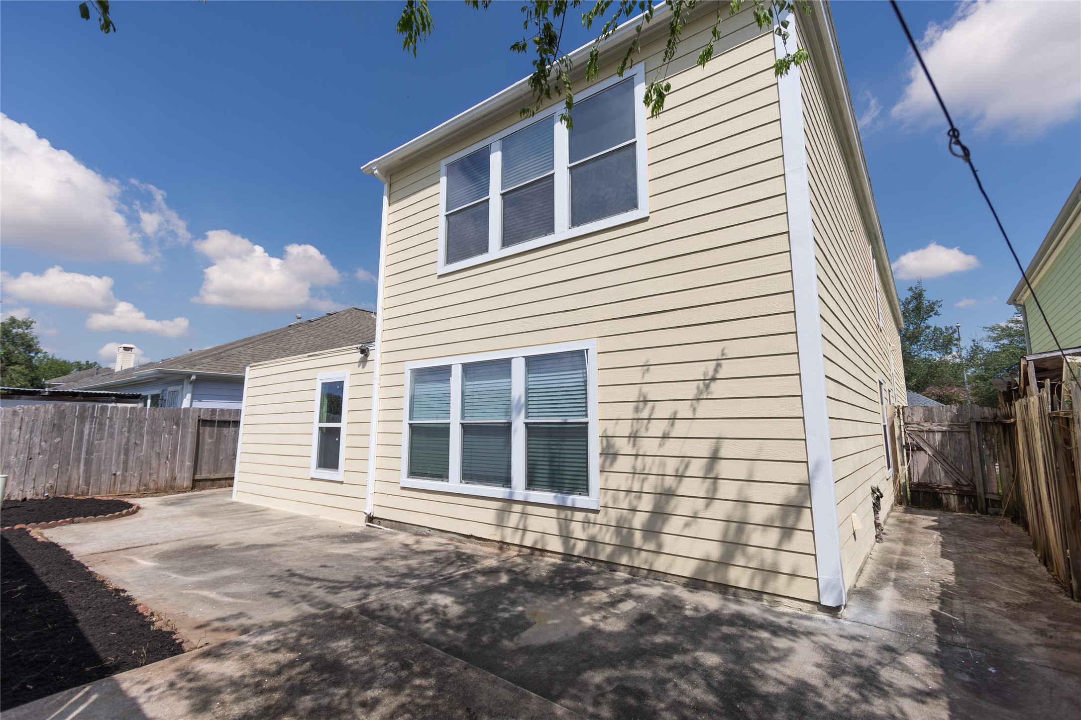 12827 Magenta Oaks Drive Property Photo 28