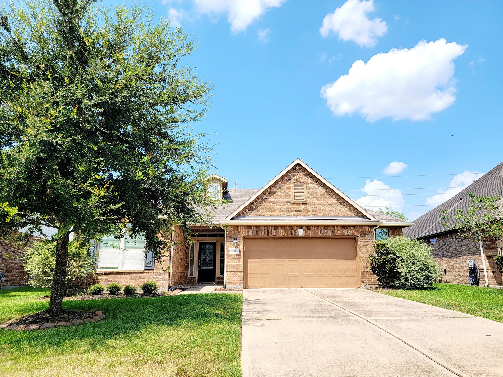 9415 Harmony Lake Lane Property Photo 1