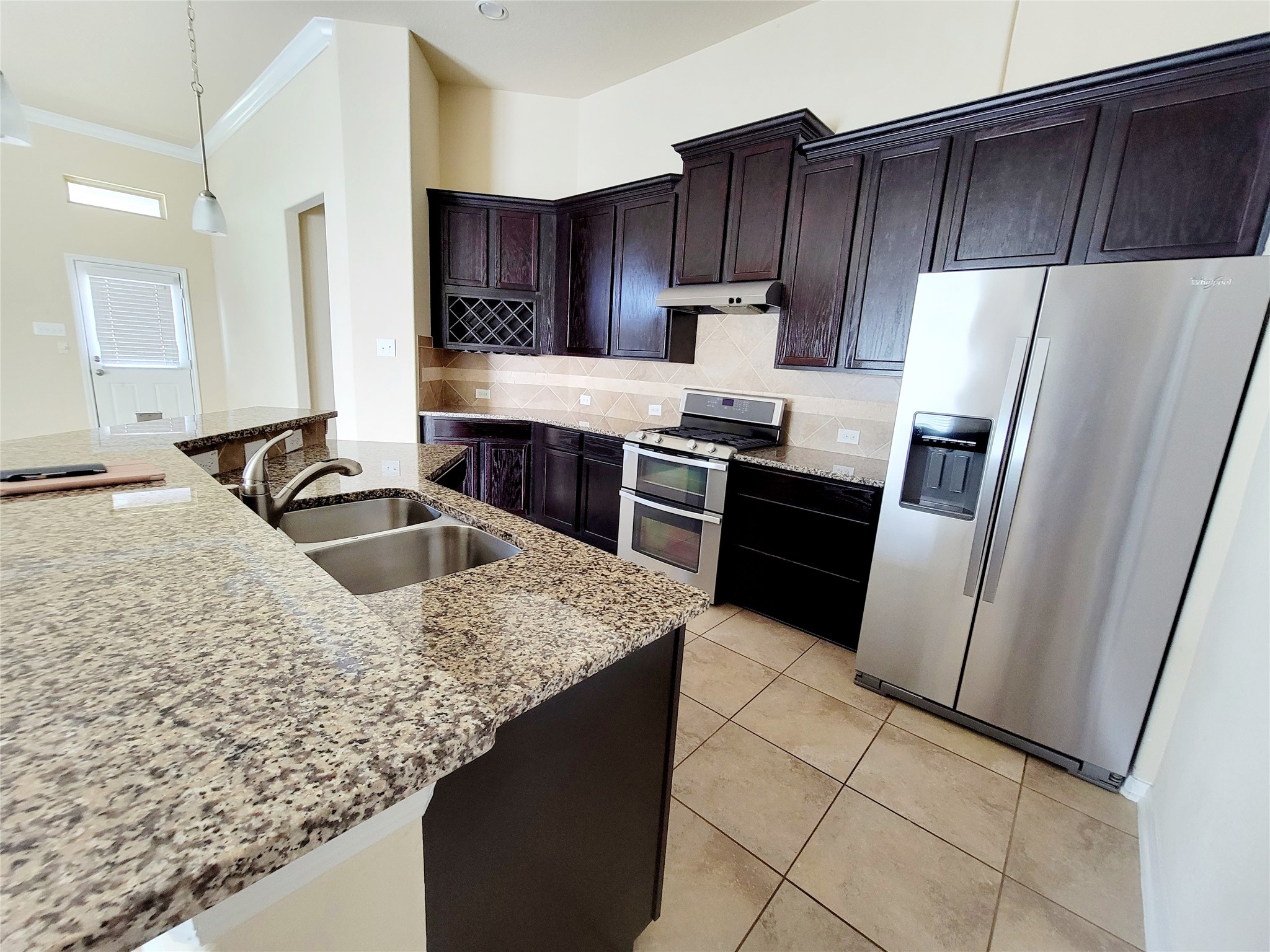 9415 Harmony Lake Lane Property Photo 3