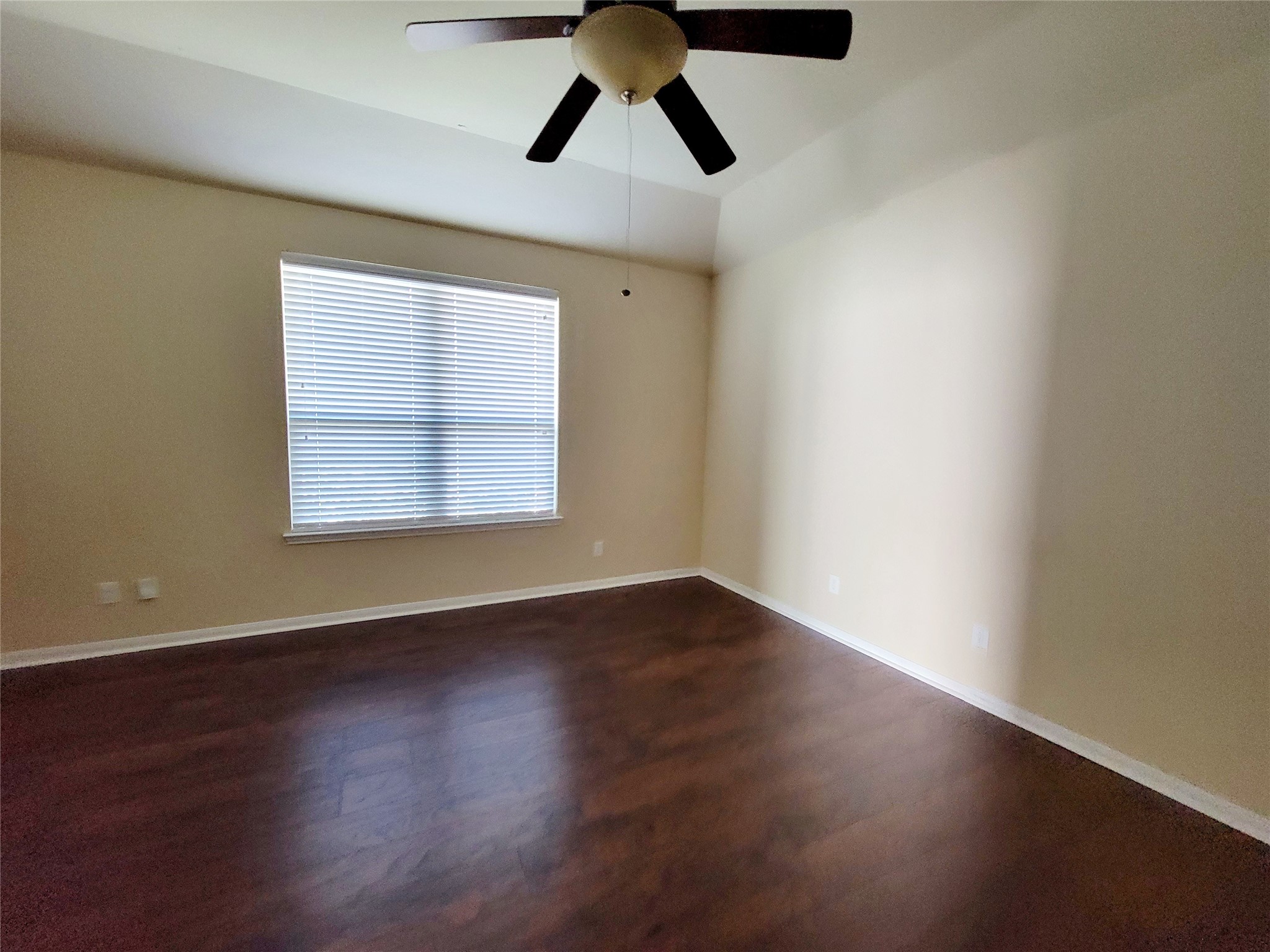 9415 Harmony Lake Lane Property Photo 6