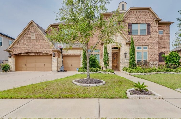 3310 Wrangler Sky Court Property Photo 1