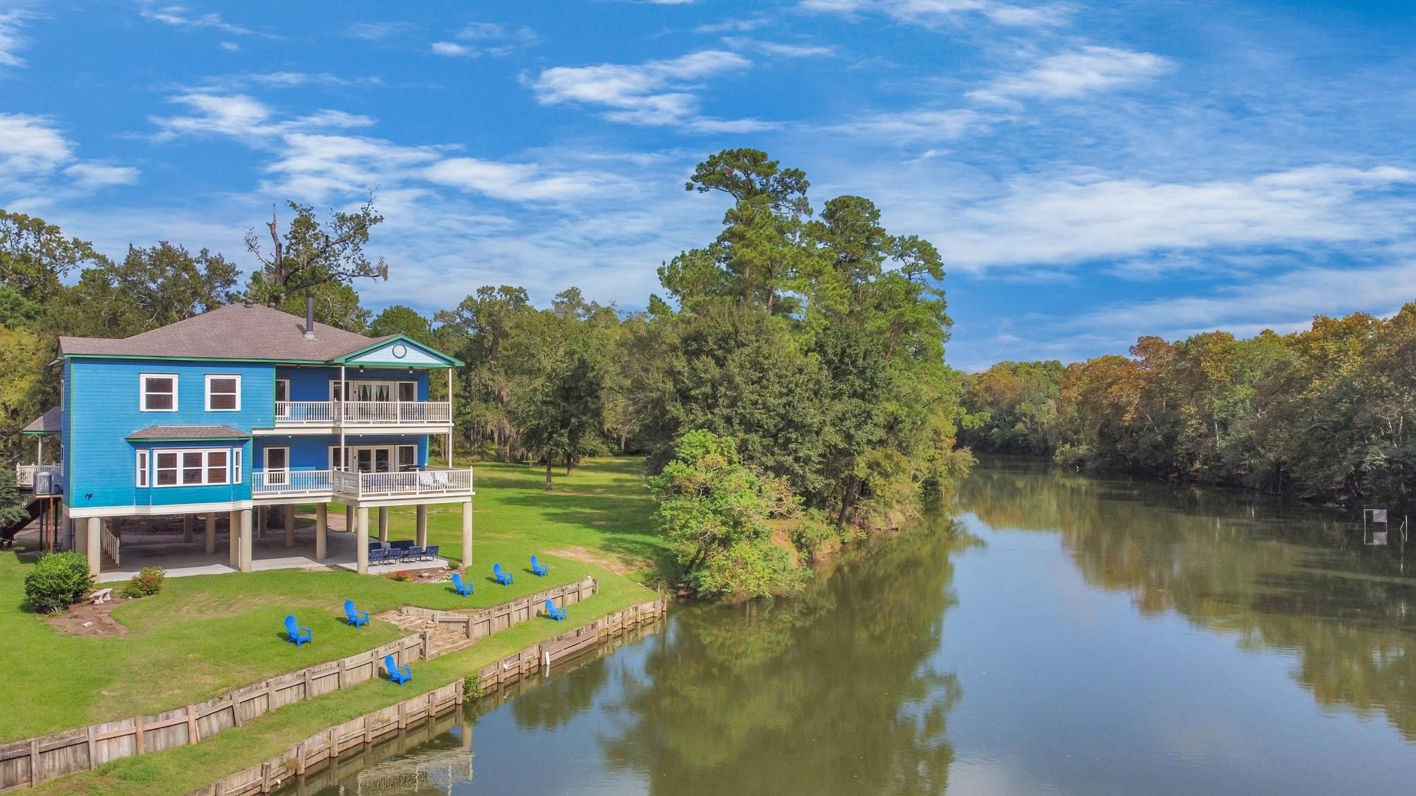 1730 Lakeshore Drive Property Photo