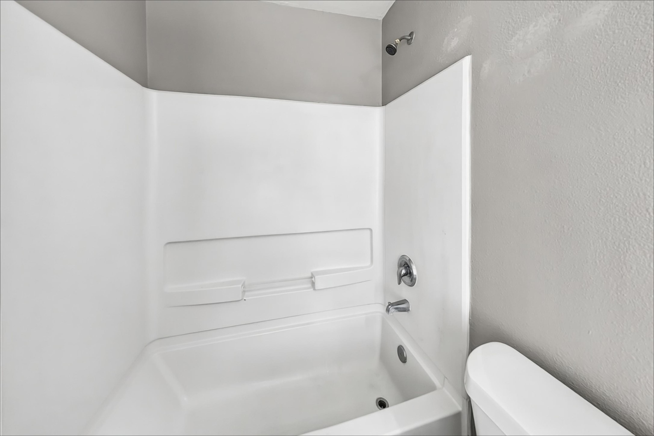 833 Lightningbug Lane Property Photo 11