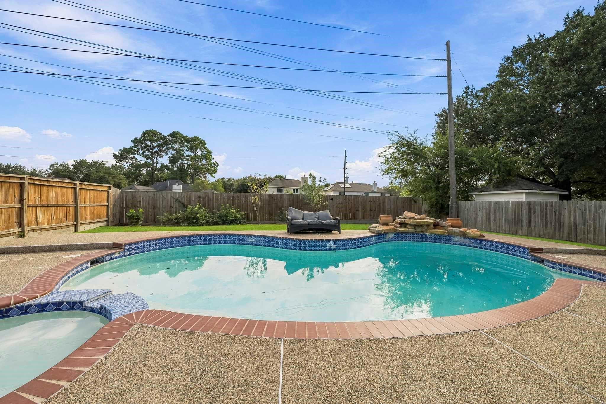 2910 Cocona Lane Property Photo 3
