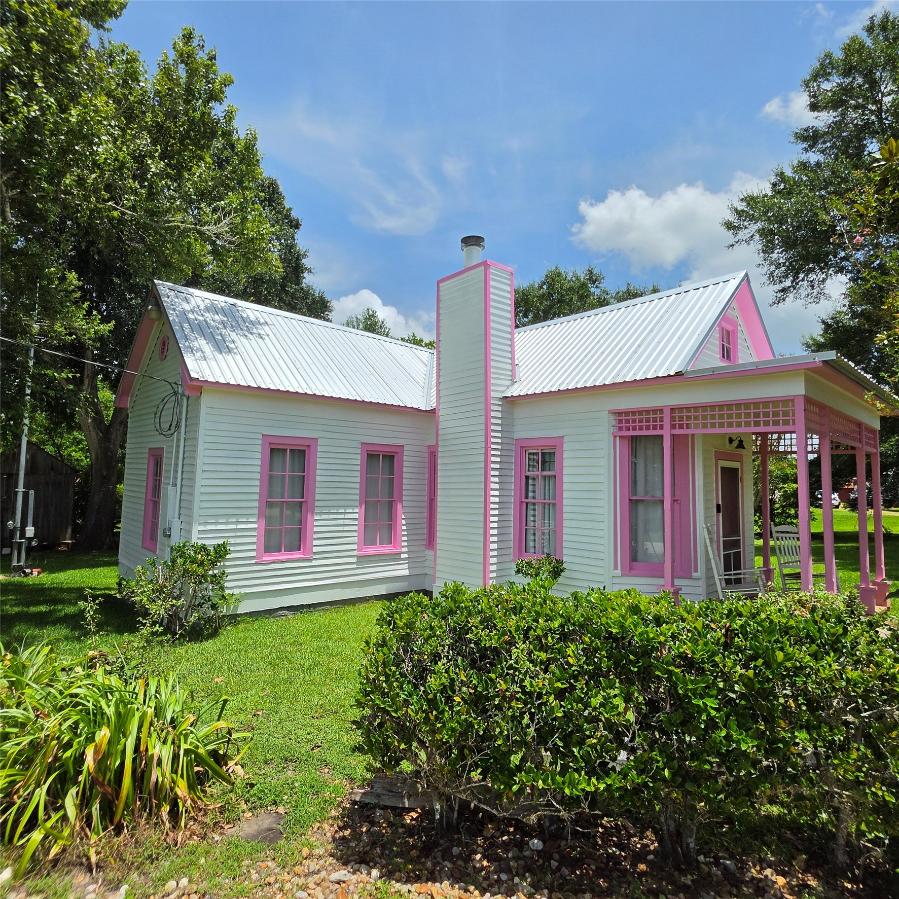 624 Houston Street Property Photo 1