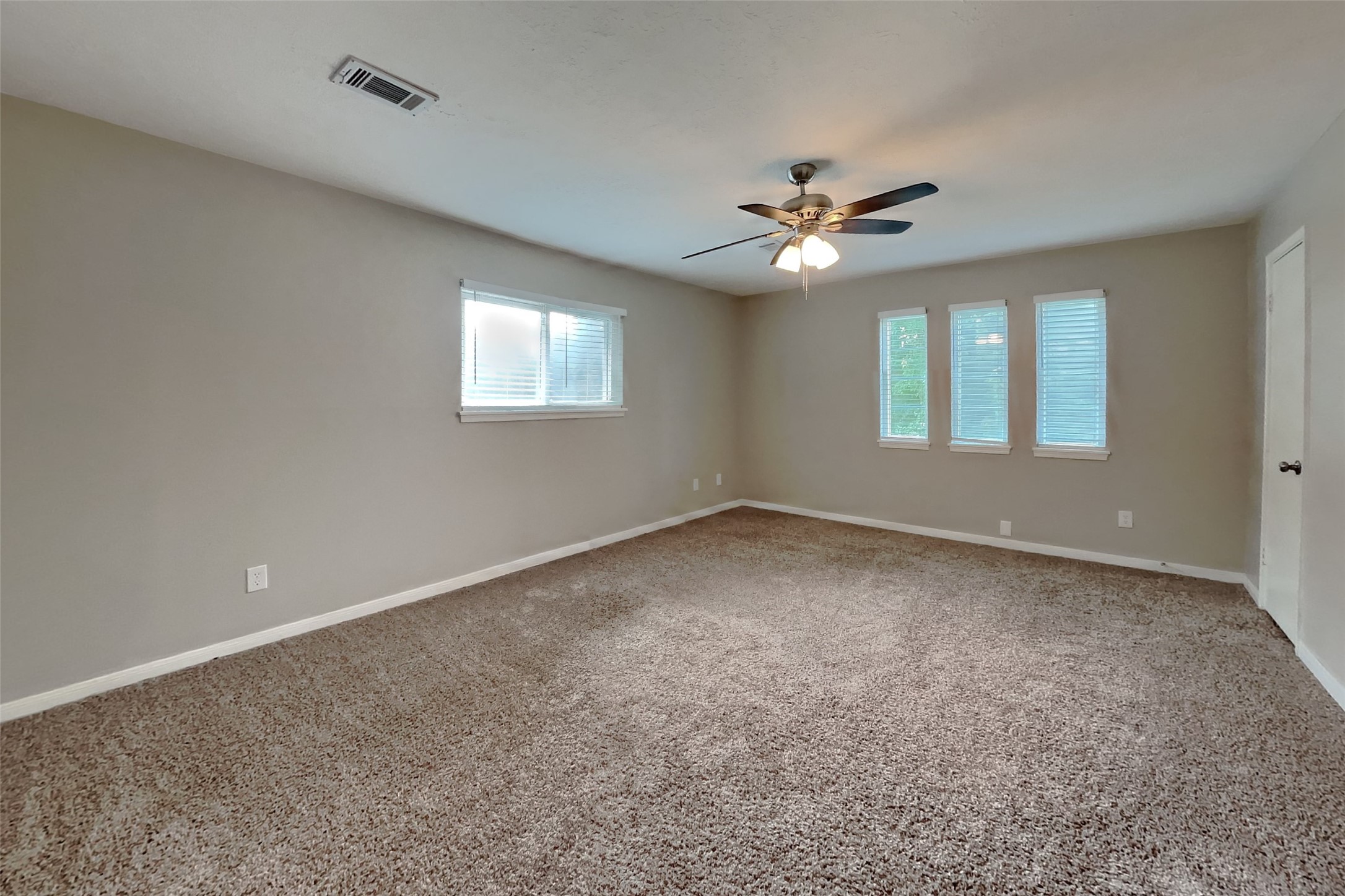 8110 Renmark Lane Property Photo 11