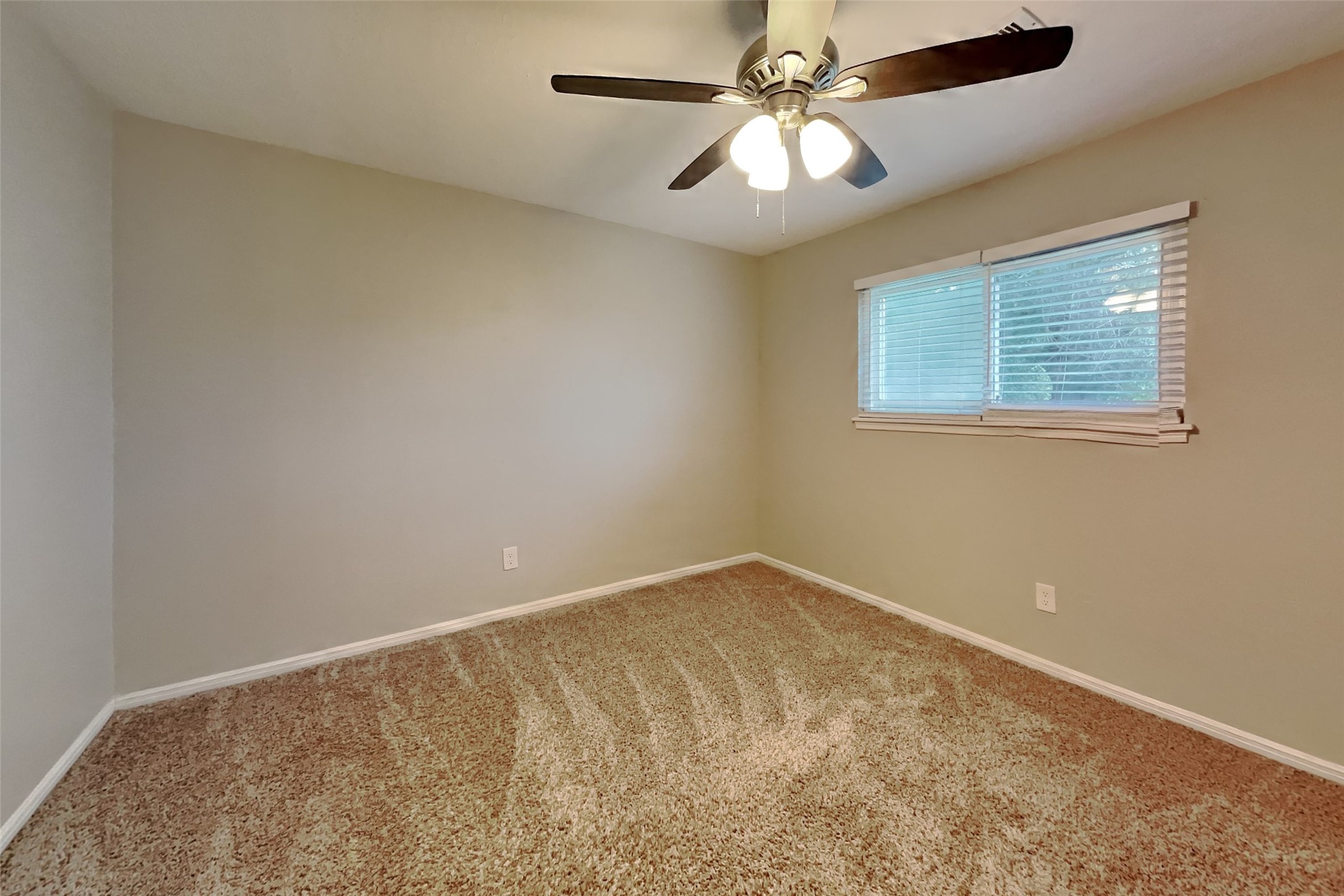 8110 Renmark Lane Property Photo 16