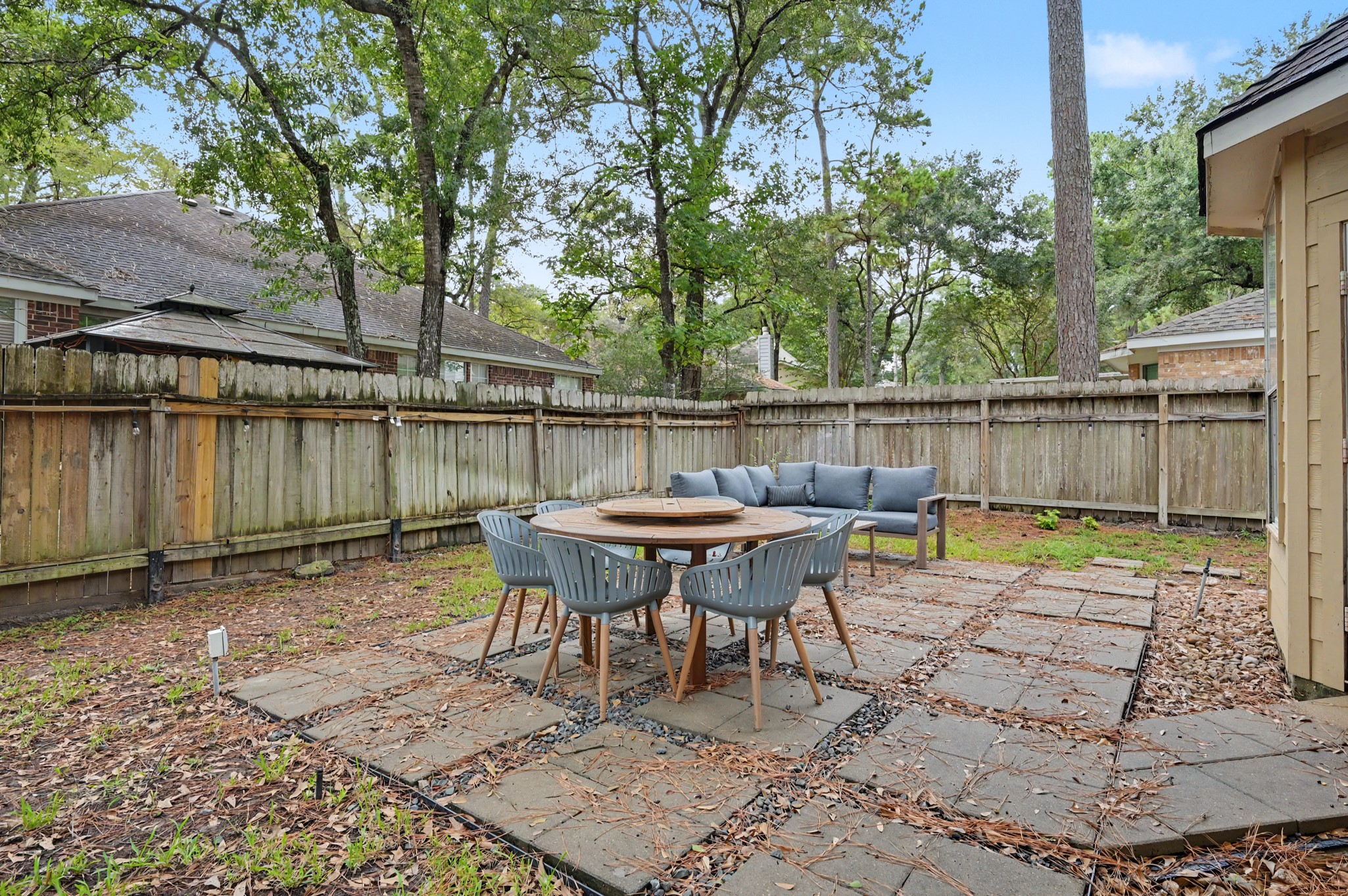 22 S Bristol Oak Circle Property Photo 45