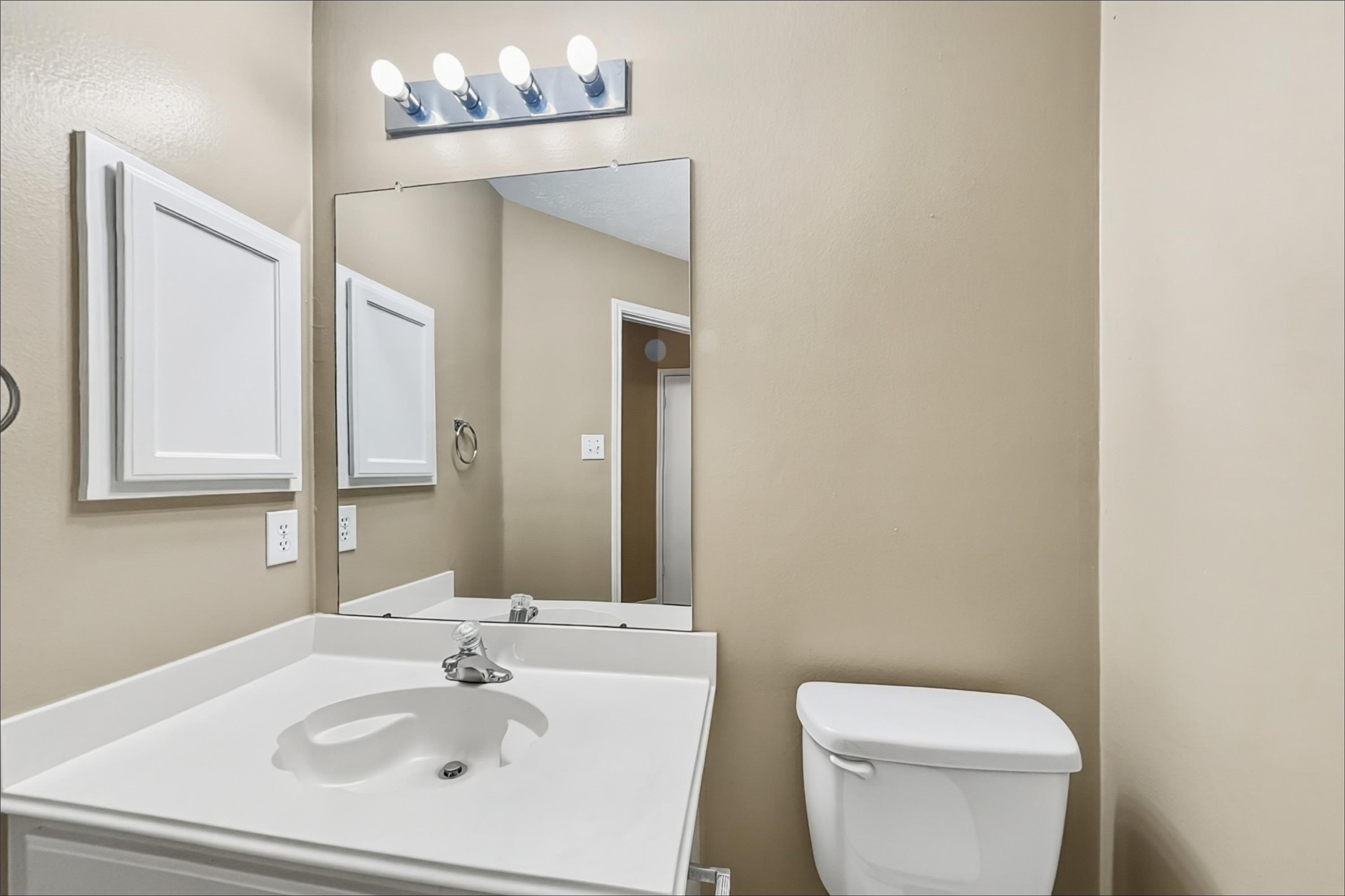 25914 Richards Road Property Photo 11