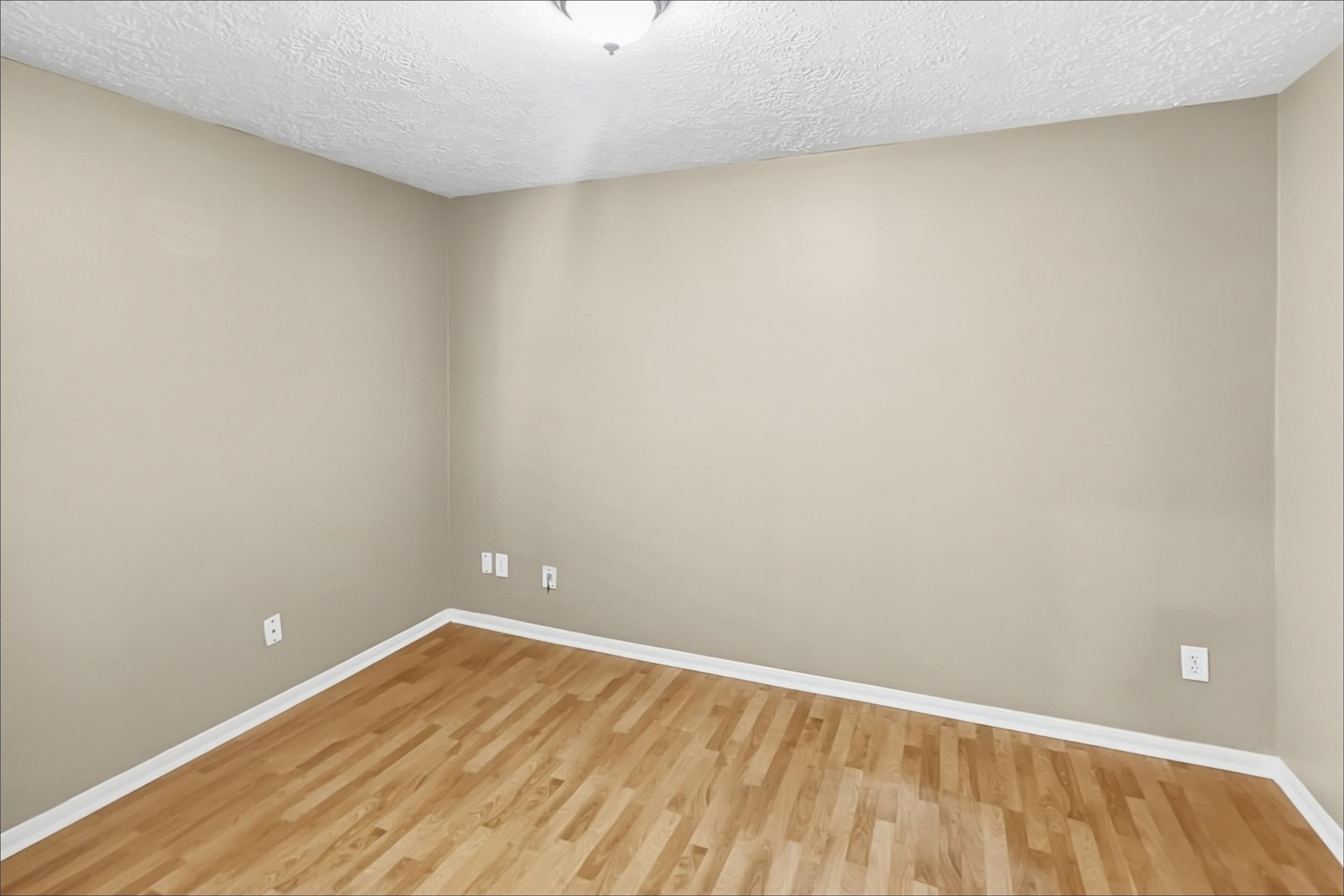 25914 Richards Road Property Photo 14