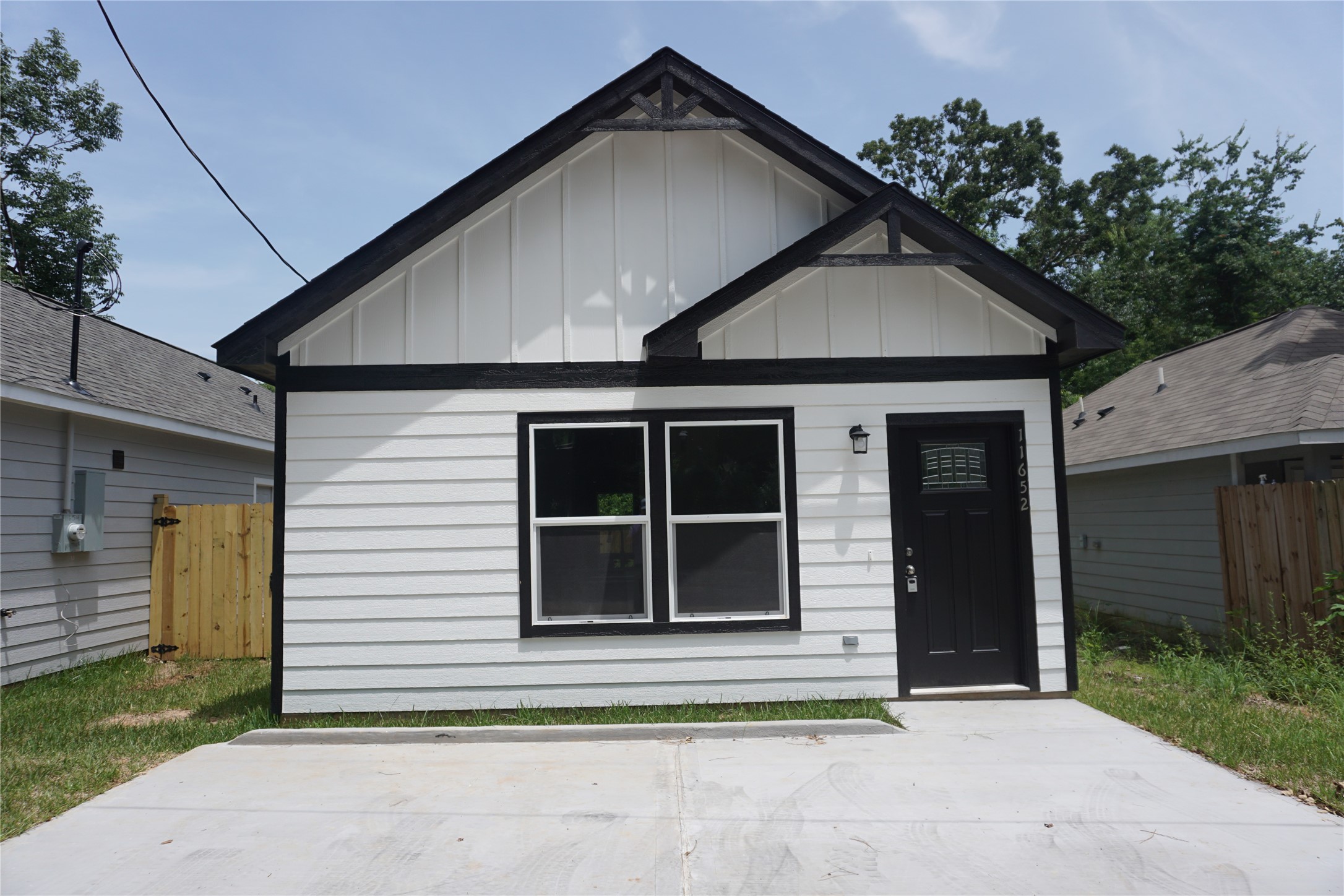 11652 Vistawood Property Photo 1
