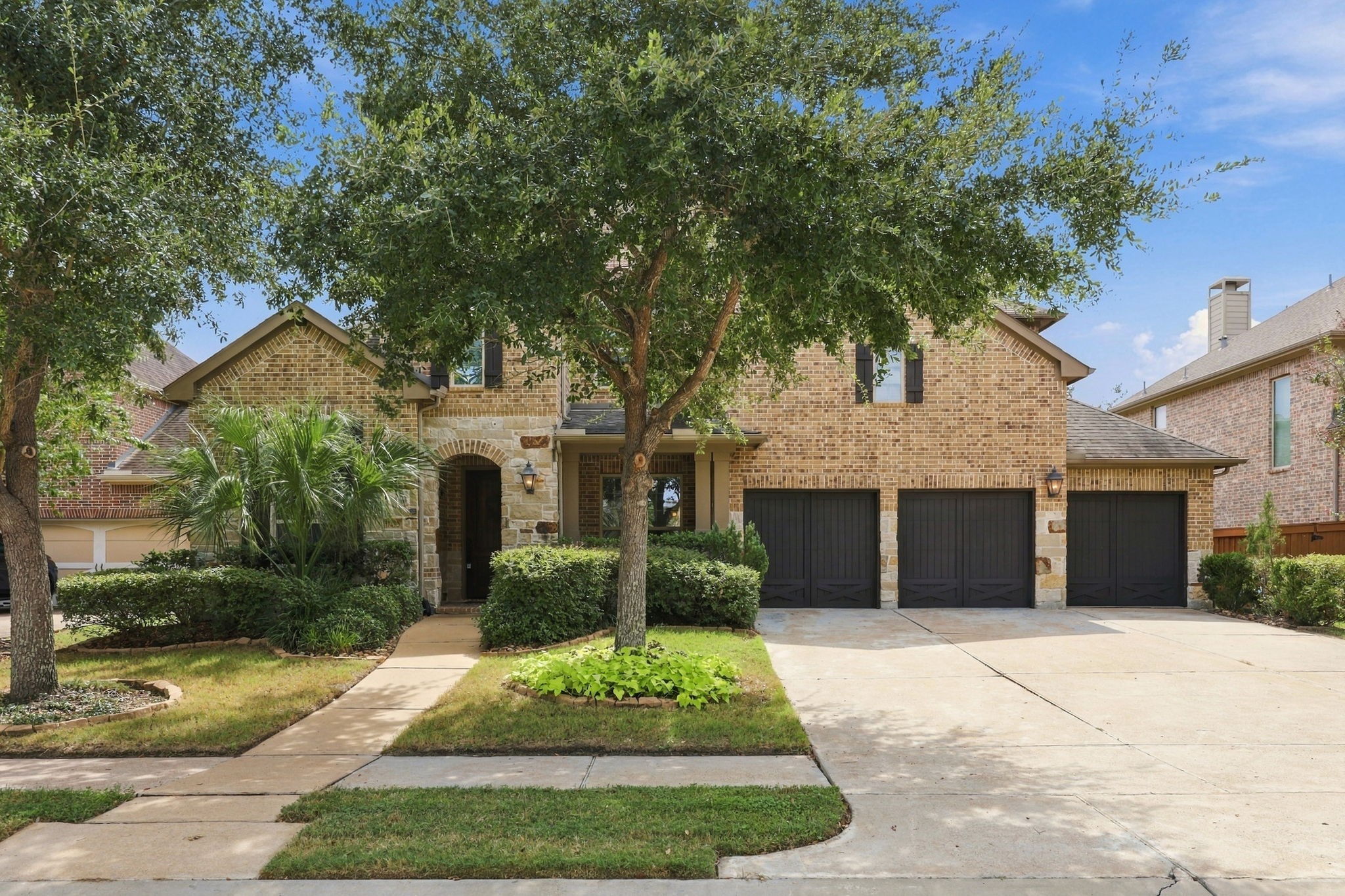 17423 Endel Way Property Photo 4