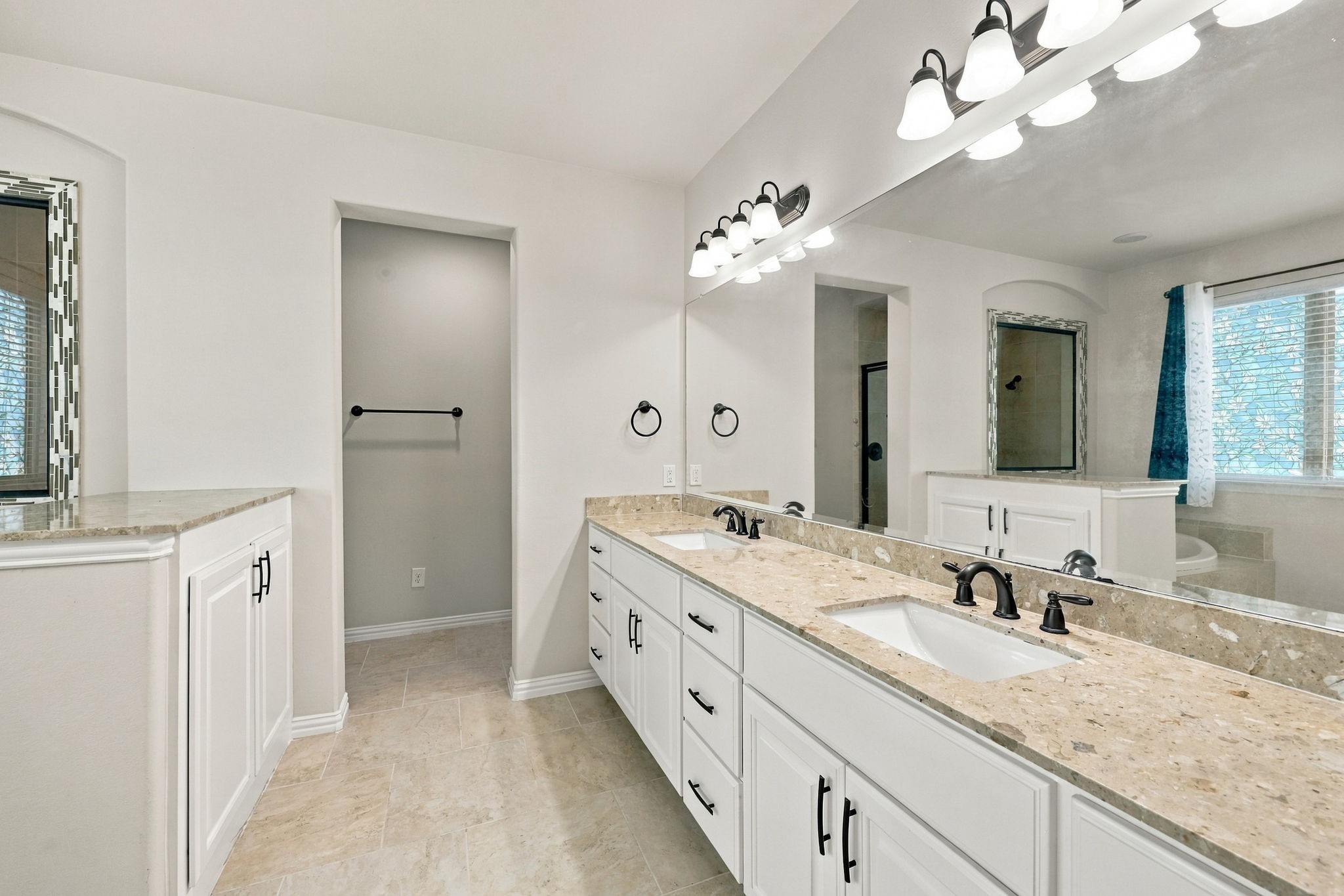 17423 Endel Way Property Photo 13