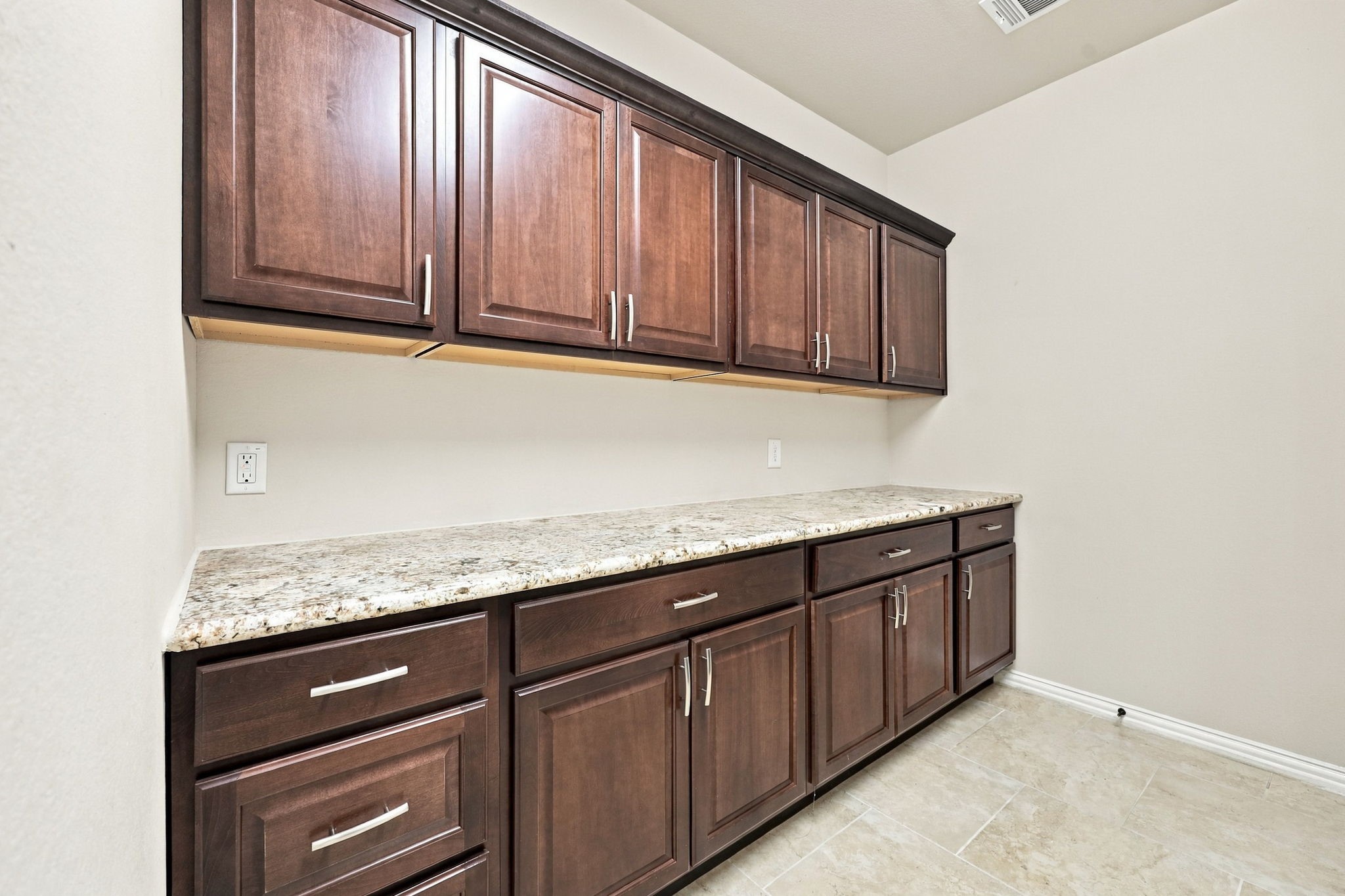 17423 Endel Way Property Photo 41