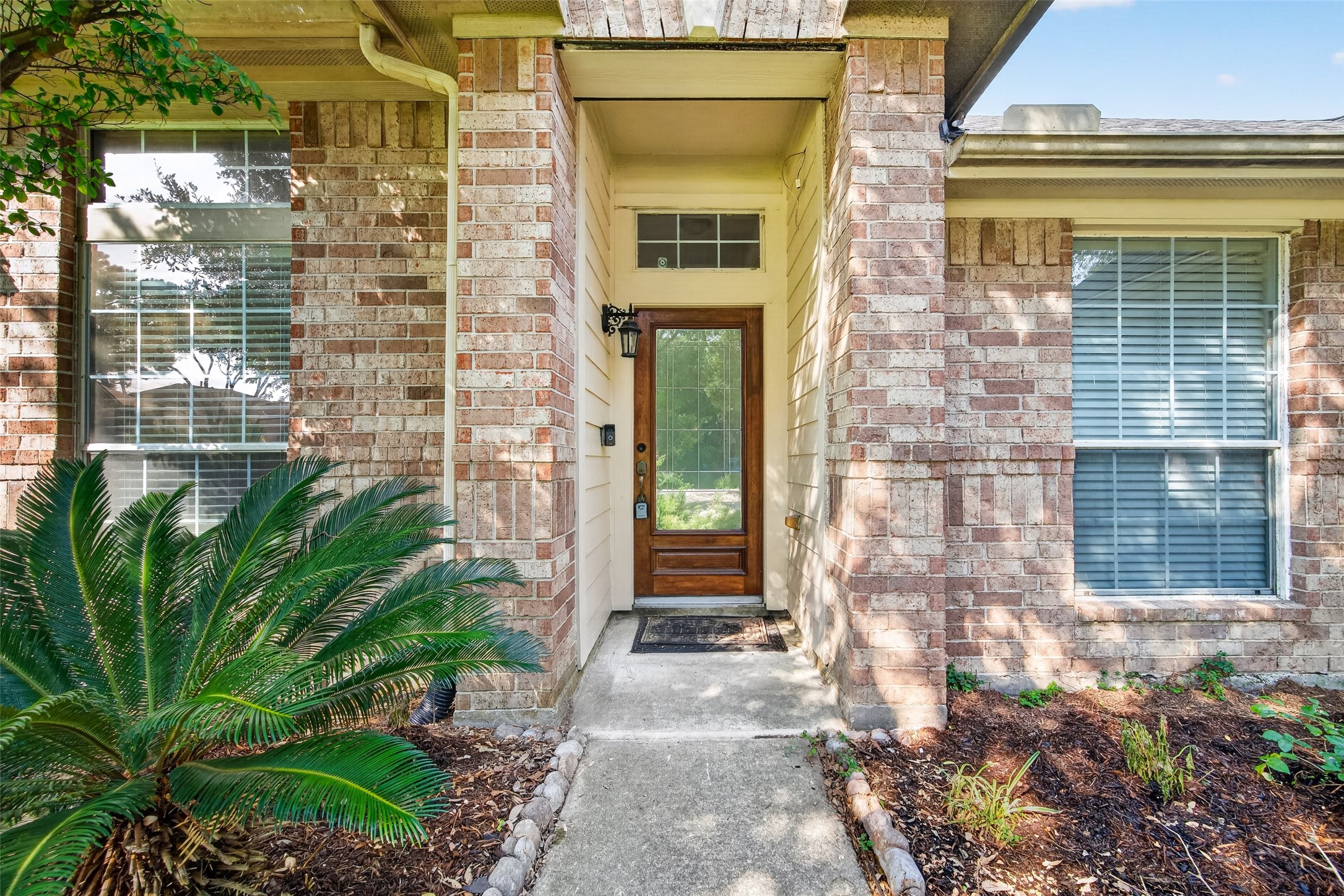 17303 Scotts Bluff Court Property Photo 7