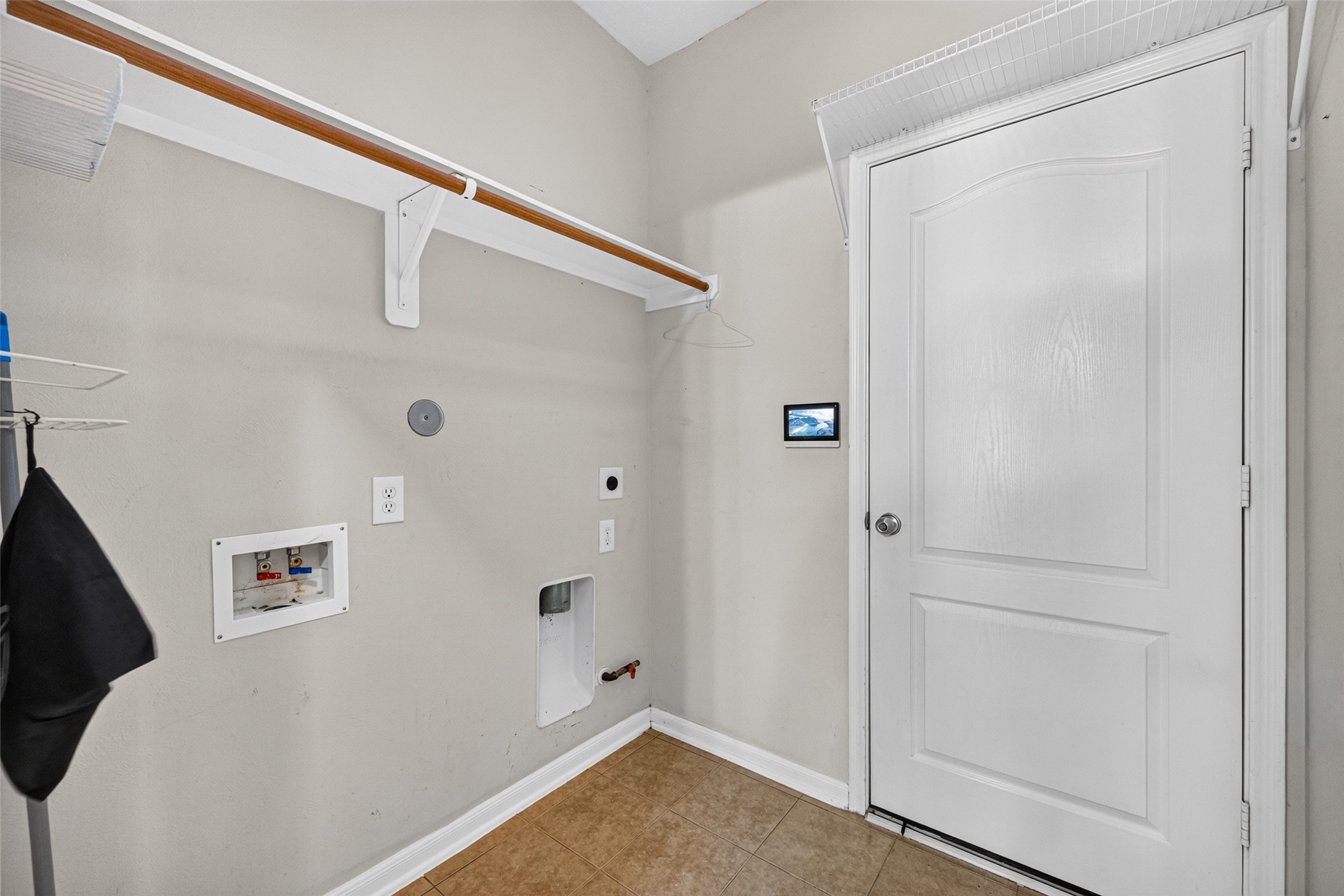 17303 Scotts Bluff Court Property Photo 29