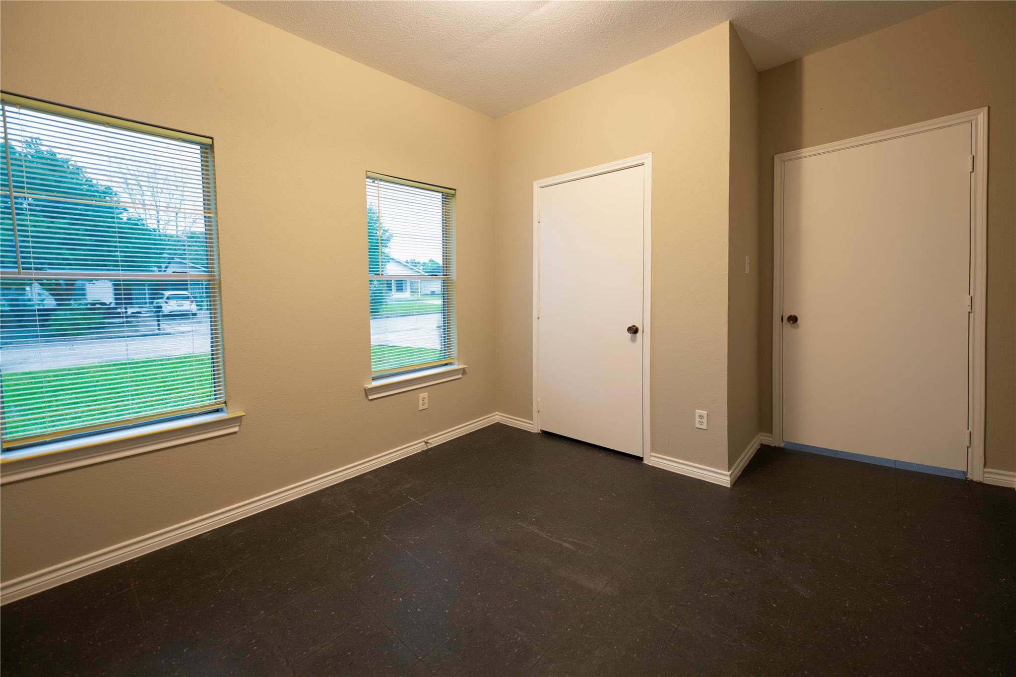 9819 Alcanterra Drive Property Photo 23