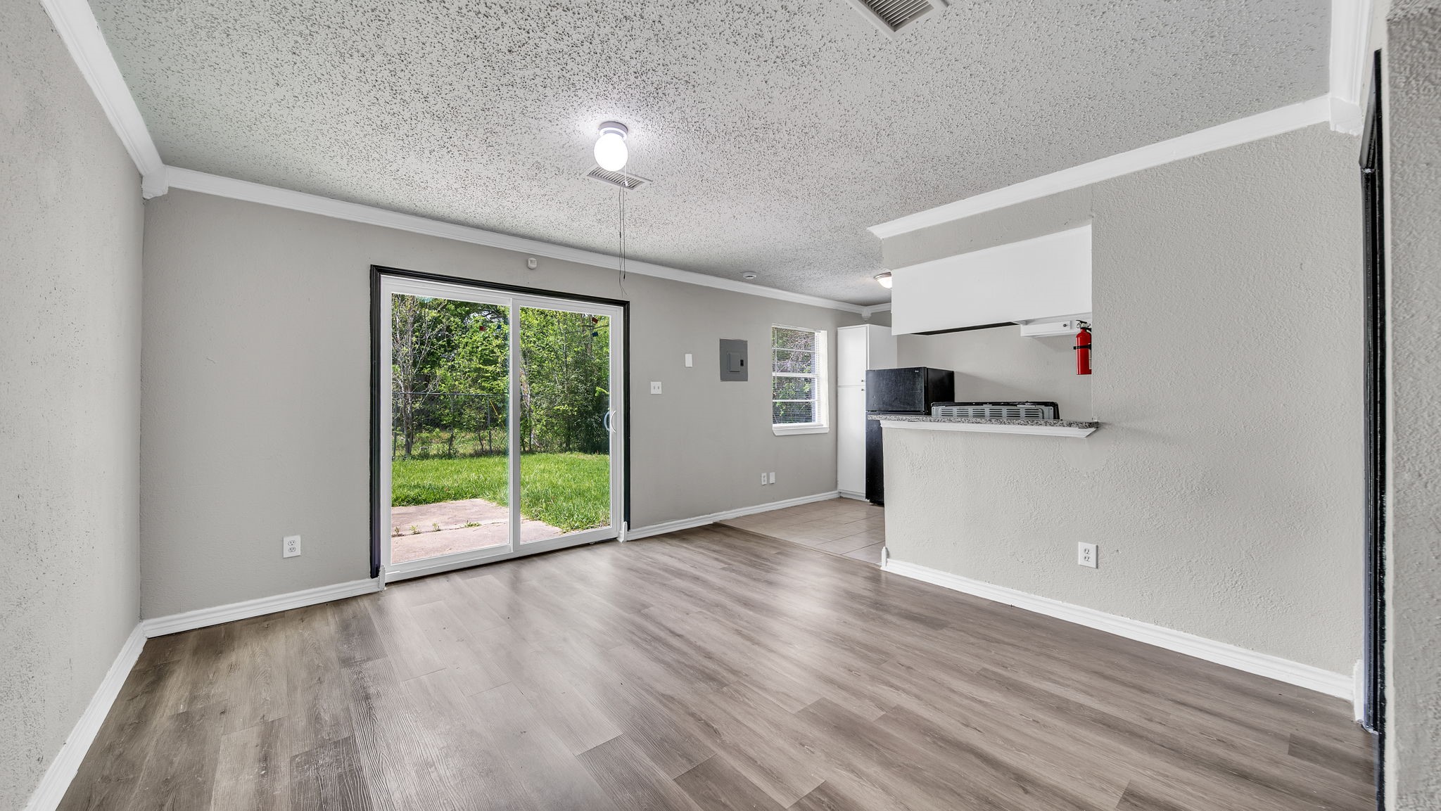 10902 Jutland Road Property Photo 2