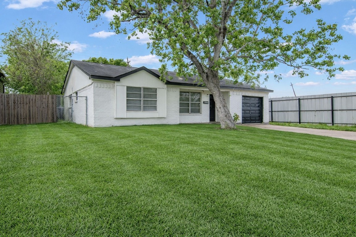 10902 Jutland Road Property Photo 6