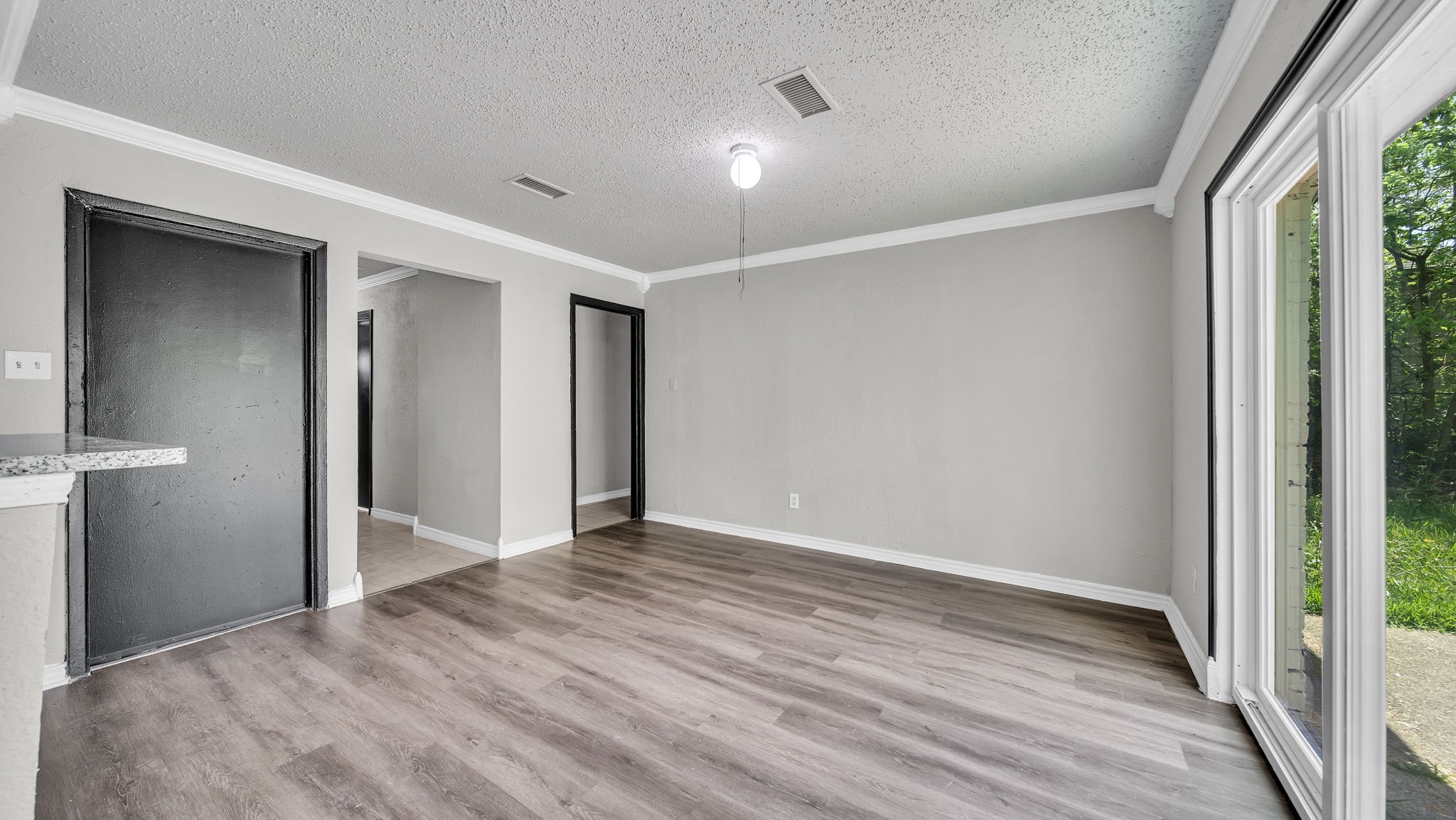 10902 Jutland Road Property Photo 7