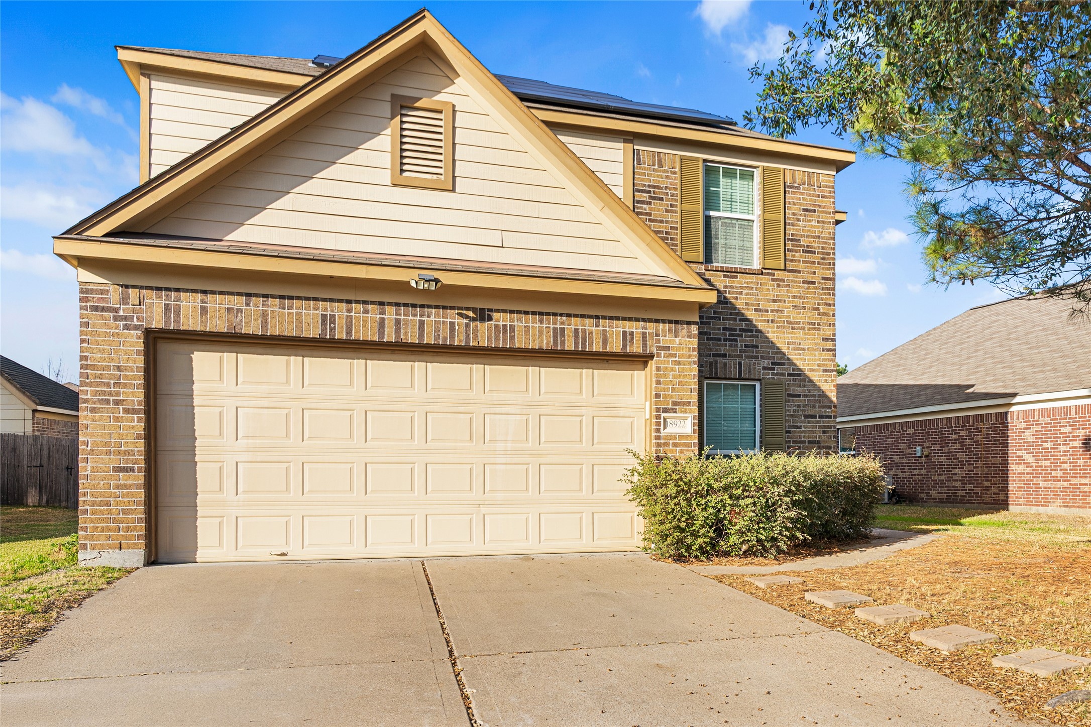 18922 Windy Stone Drive Property Photo