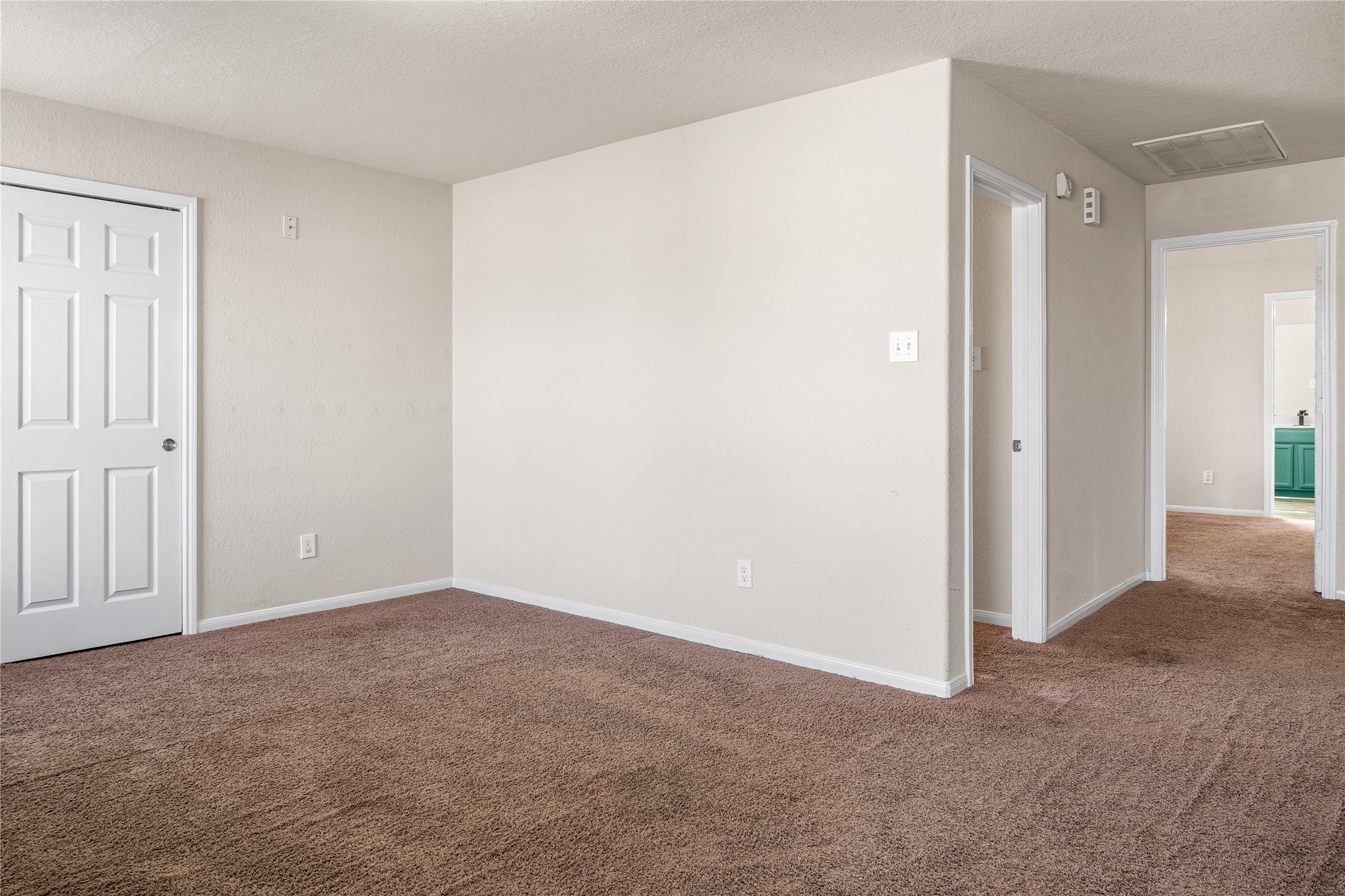 18922 Windy Stone Drive Property Photo 23