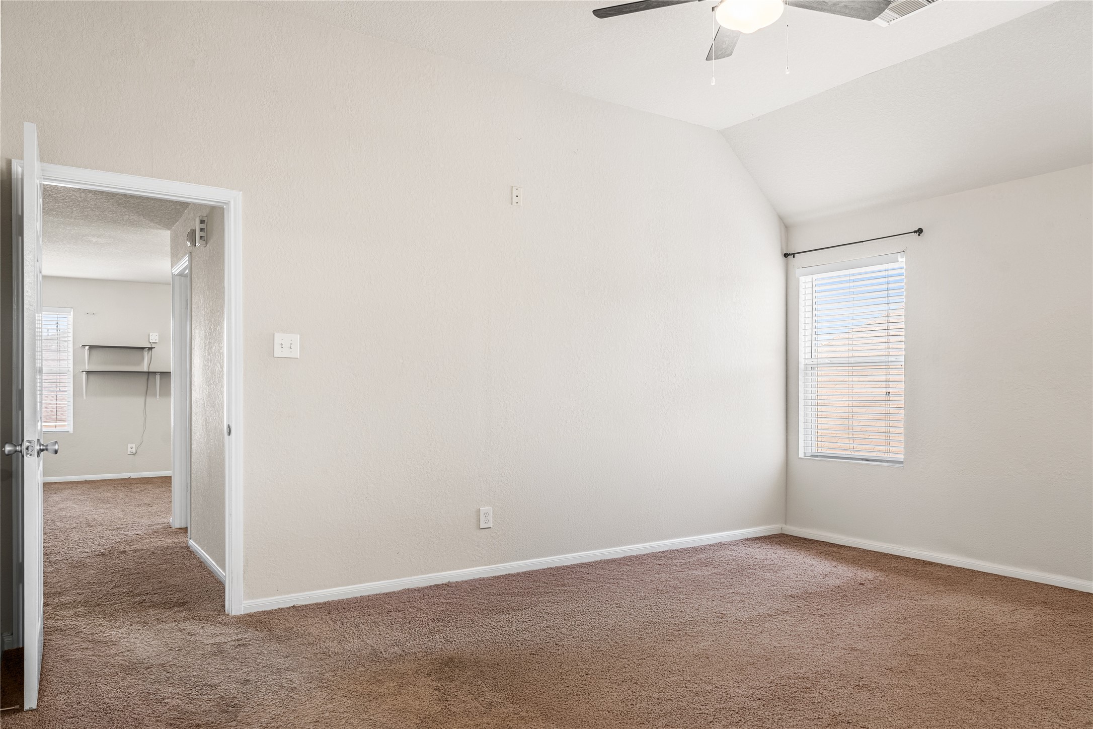 18922 Windy Stone Drive Property Photo 26