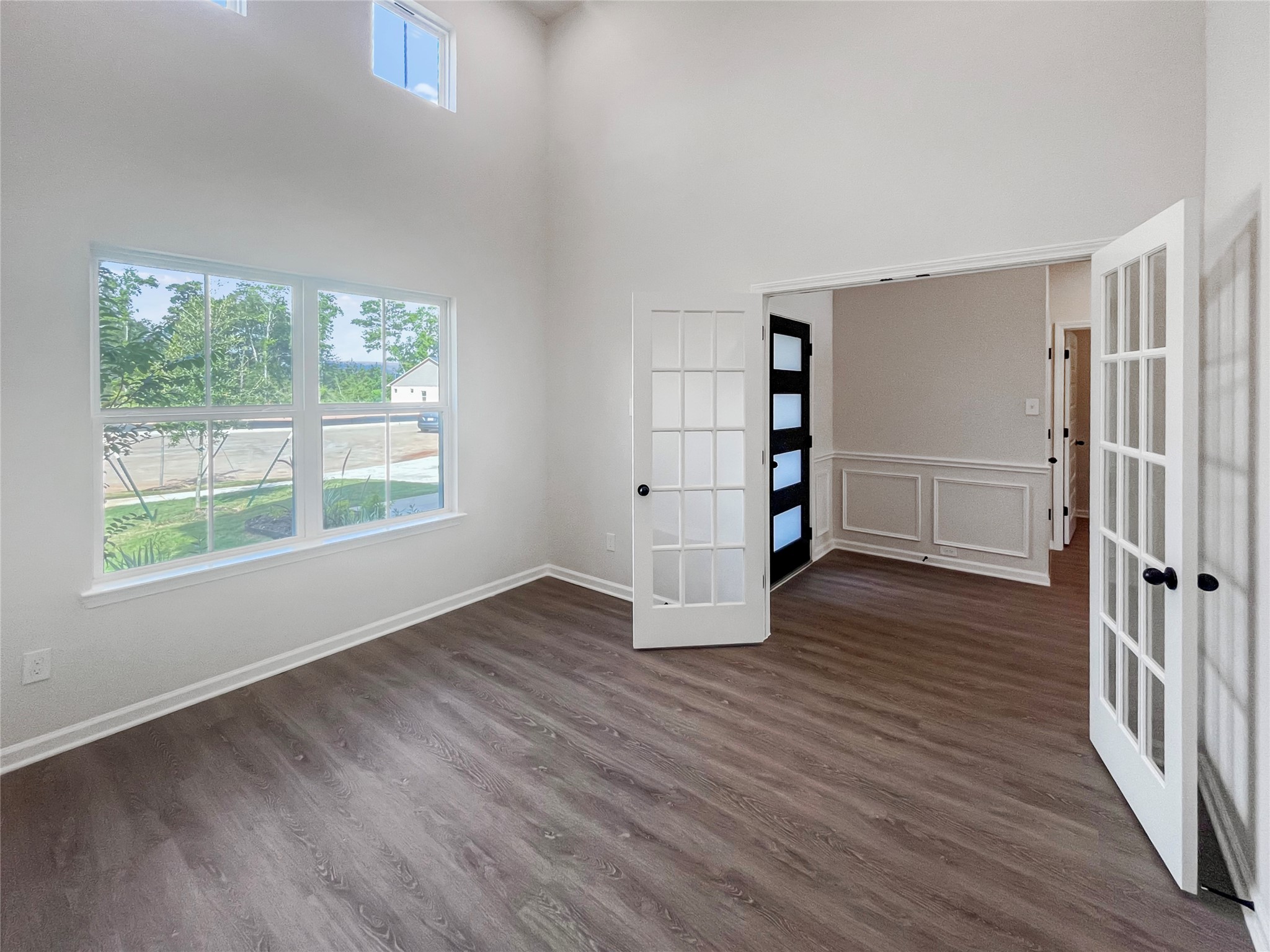 39502 Yellow Bill Court Property Photo 4