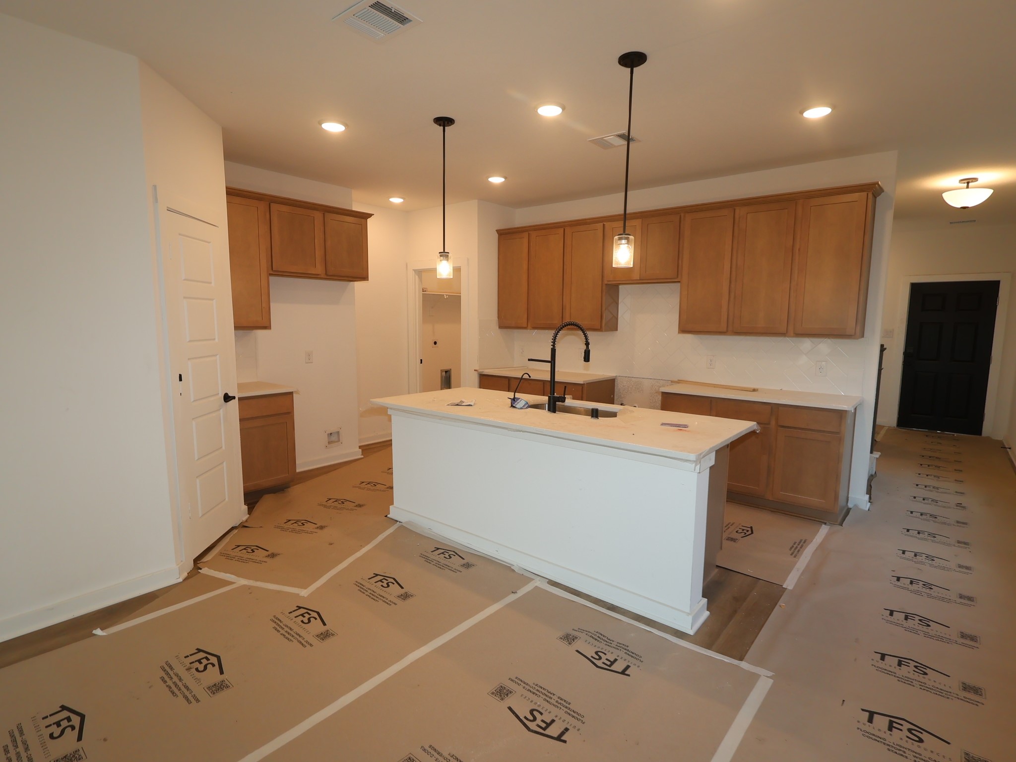 32531 Midsummer Drive Property Photo 4