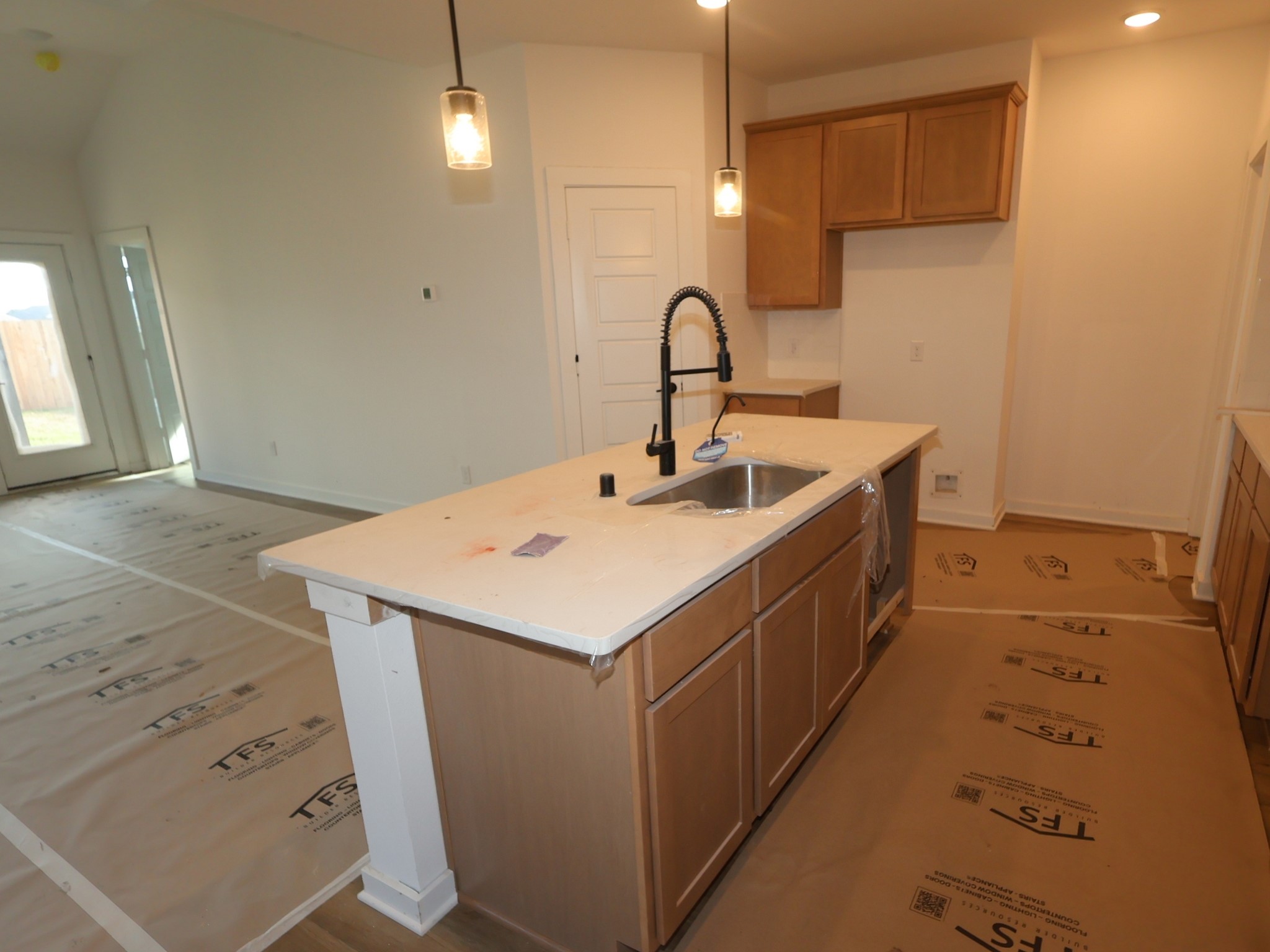 32531 Midsummer Drive Property Photo 5