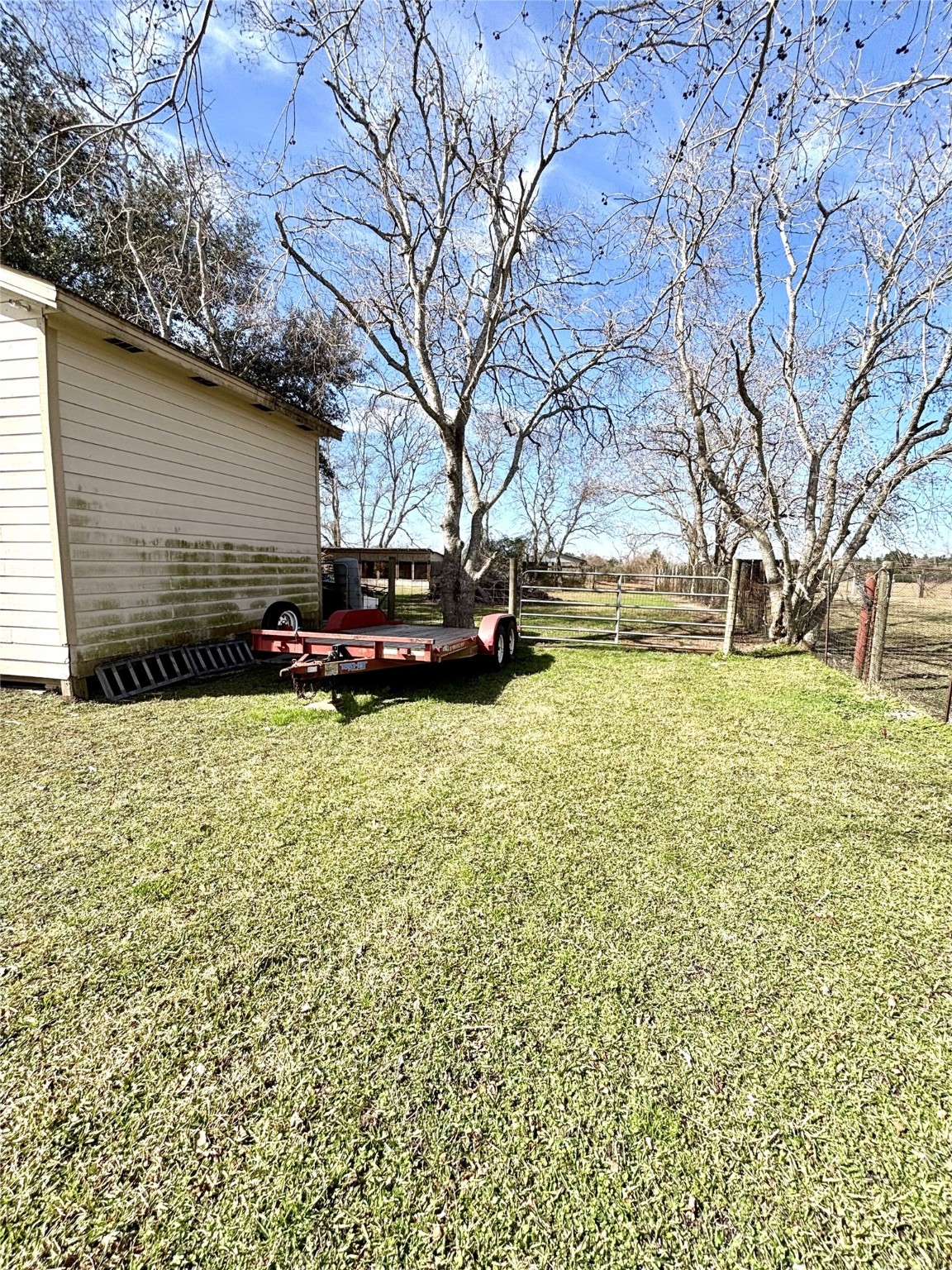 1083 County Road 147 Property Photo 14