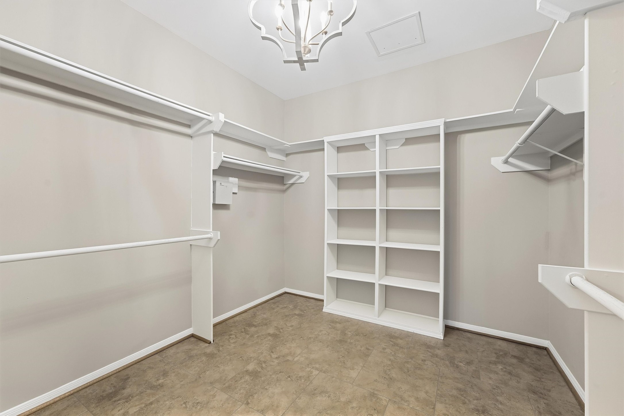 4307 Brook Shadow Drive Property Photo 11