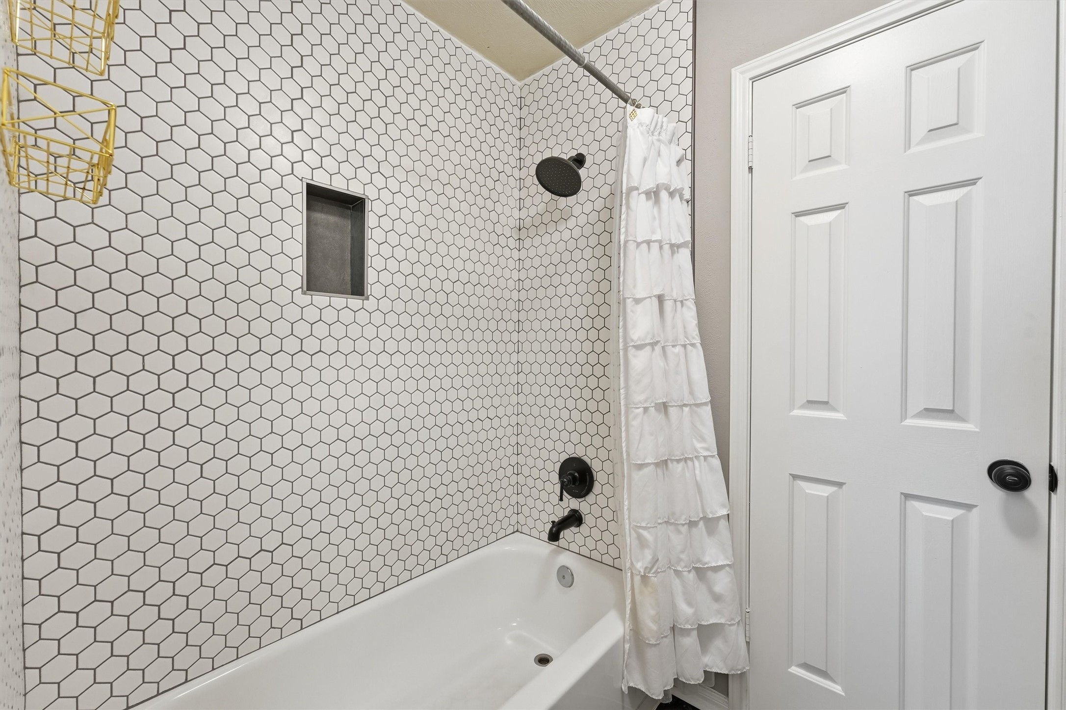 4307 Brook Shadow Drive Property Photo 23