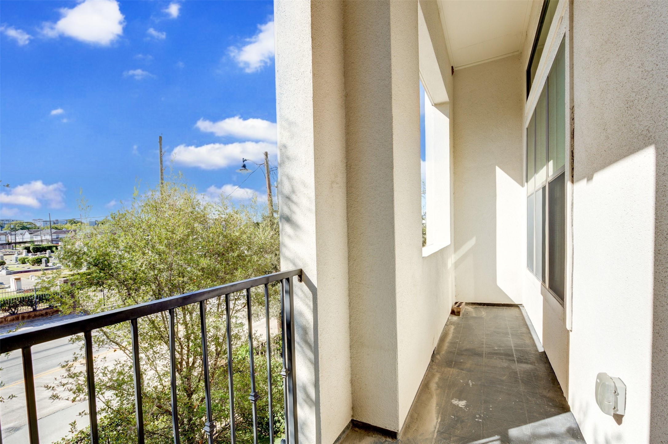 1222 W Dallas Street Property Photo 19