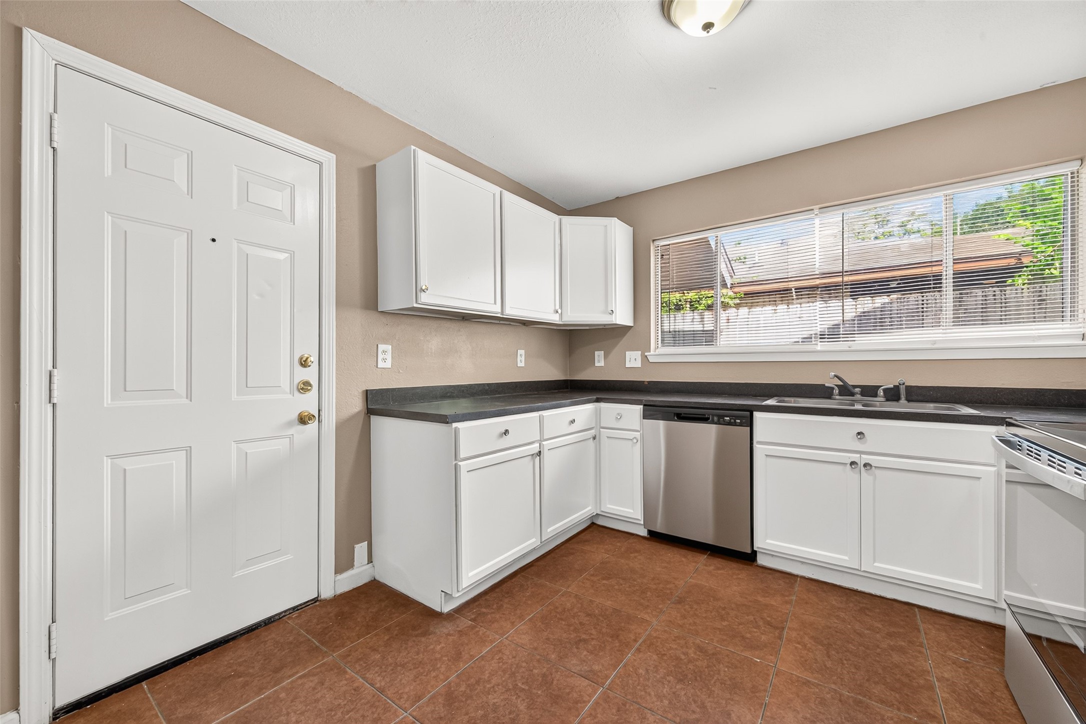 23514 Cimber Lane Property Photo 6
