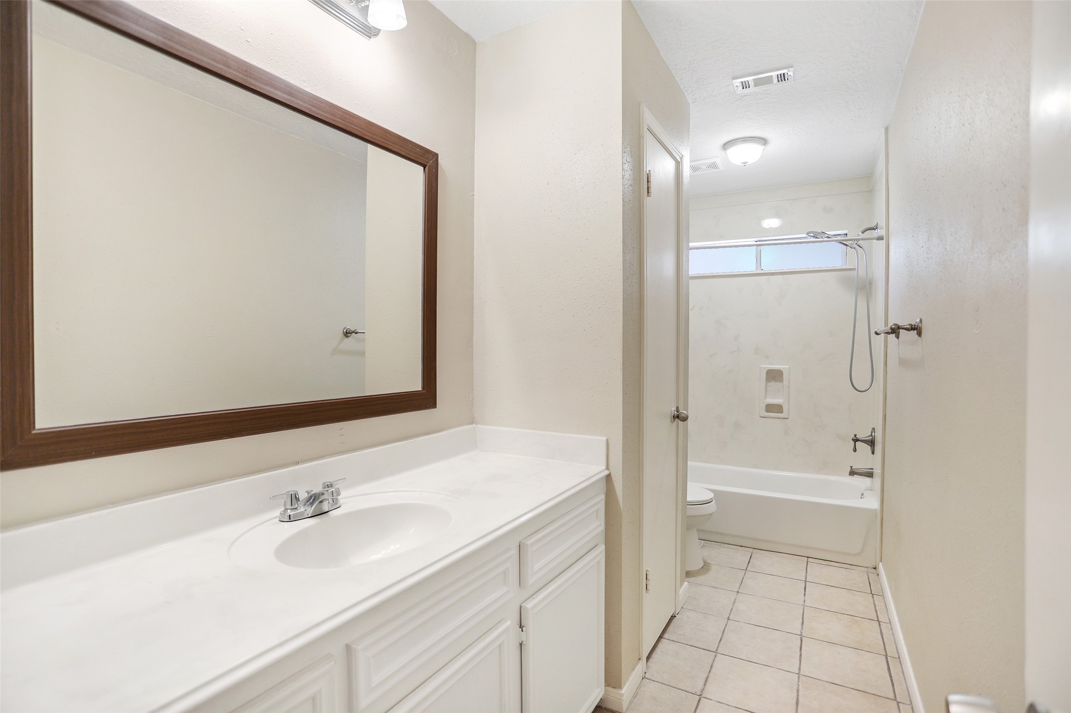 22007 Birch Valley Drive Property Photo 17