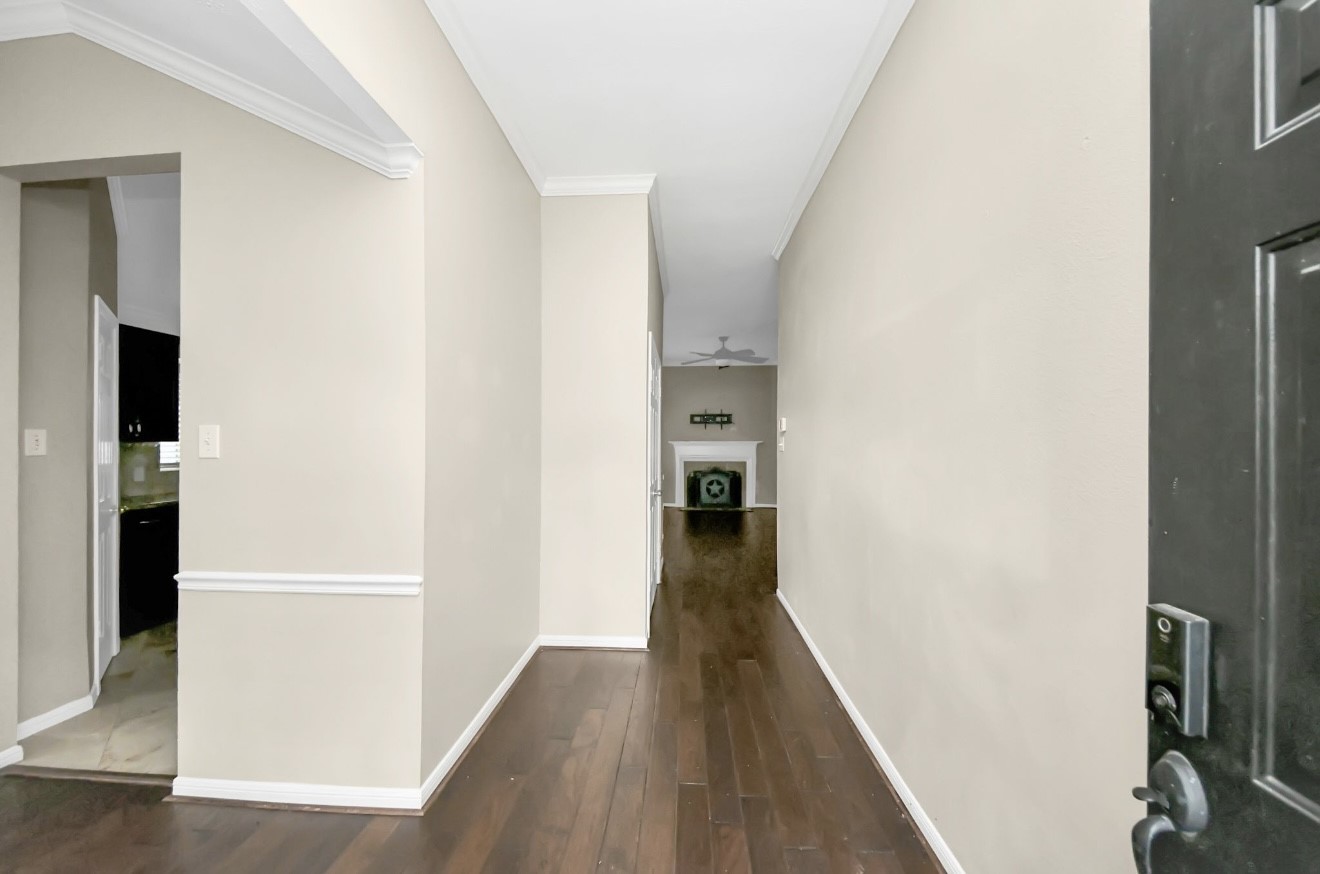 223 W New Meadows Drive Property Photo 7